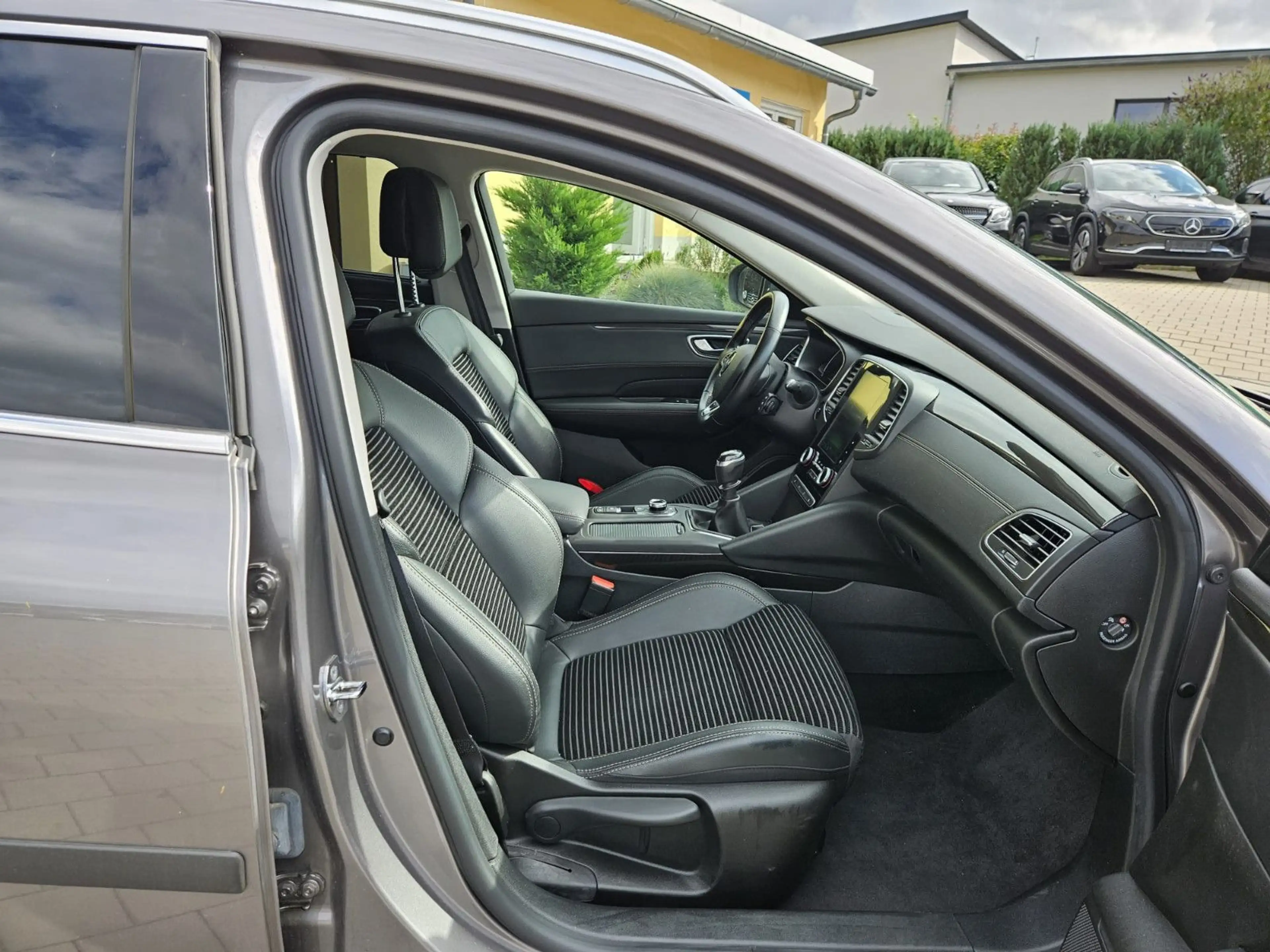 Renault Talisman Grandtour 1.7 dCi Life*1Hand*Android* — photo 10