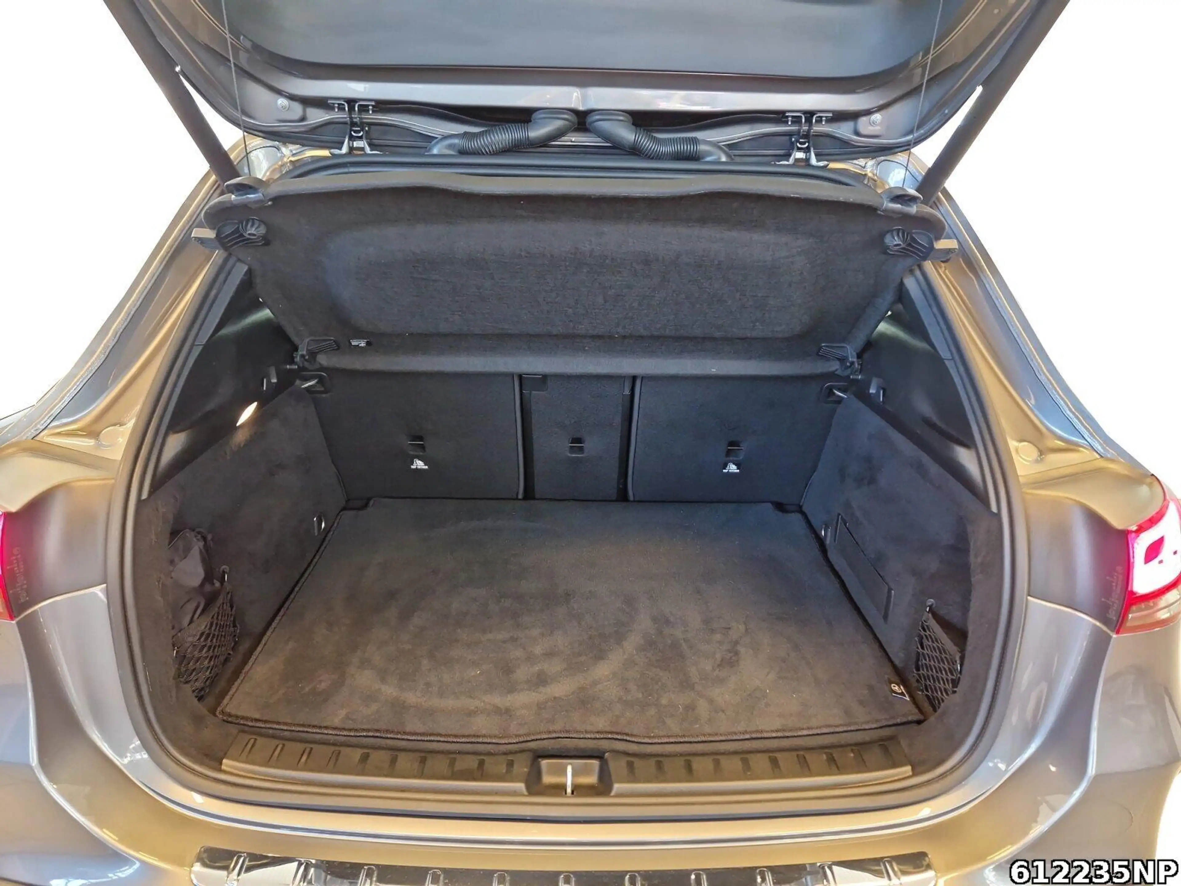 Mercedes-Benz EQA 250 AMG Line AHK Totwinkel 360°Kamera LED — photo 6