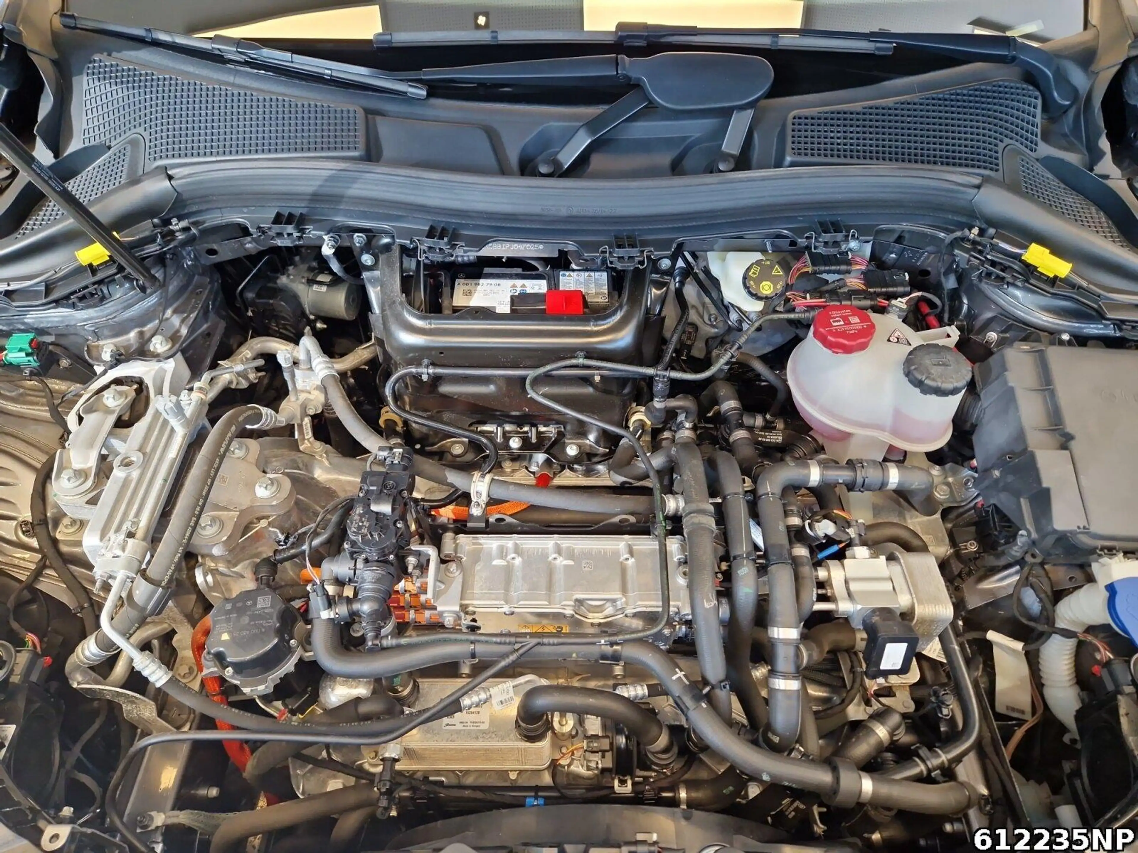 Mercedes-Benz EQA 250 AMG Line AHK Totwinkel 360°Kamera LED — photo 7