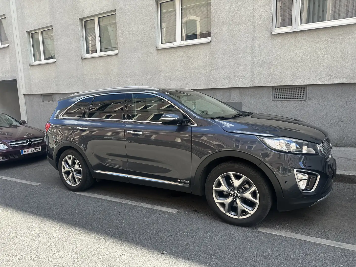 Kia Sorento 2,2 CRDi ISG AWD Platin Aut. - 2