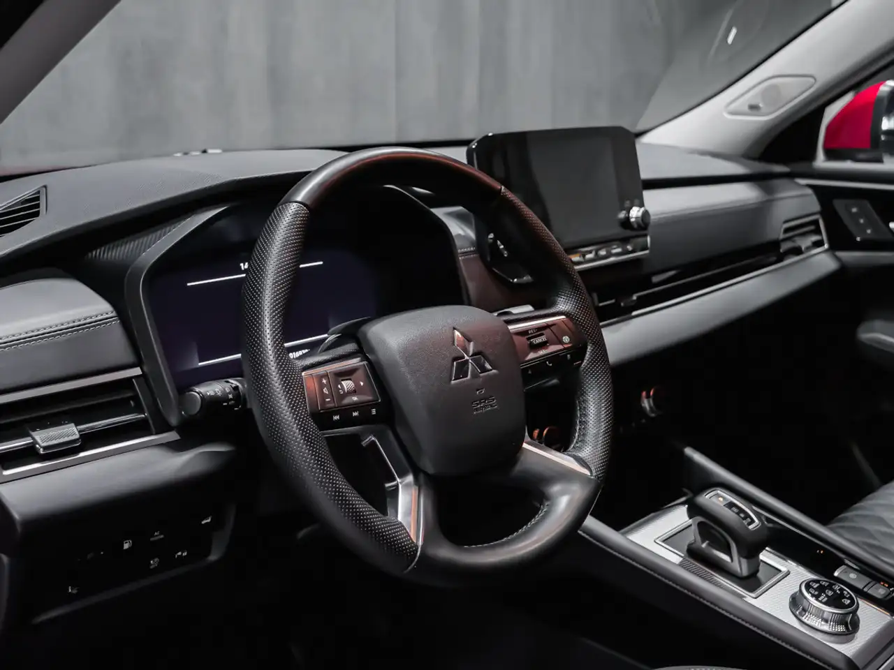 Mitsubishi Outlander снимка Mitsubishi Outlander