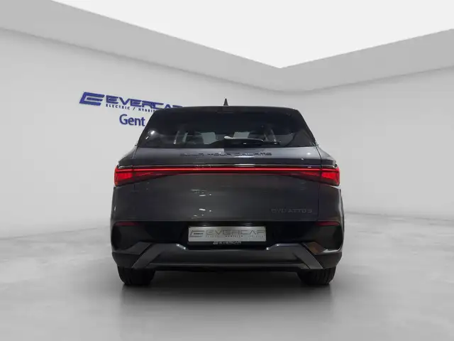 BYD Atto 3 view 5