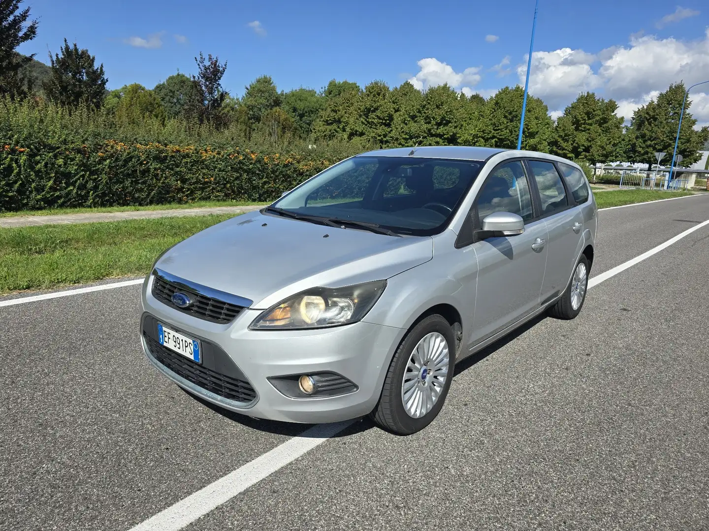 Ford Focus Style Wagon 1.6 tdci Titanium dpf - 1