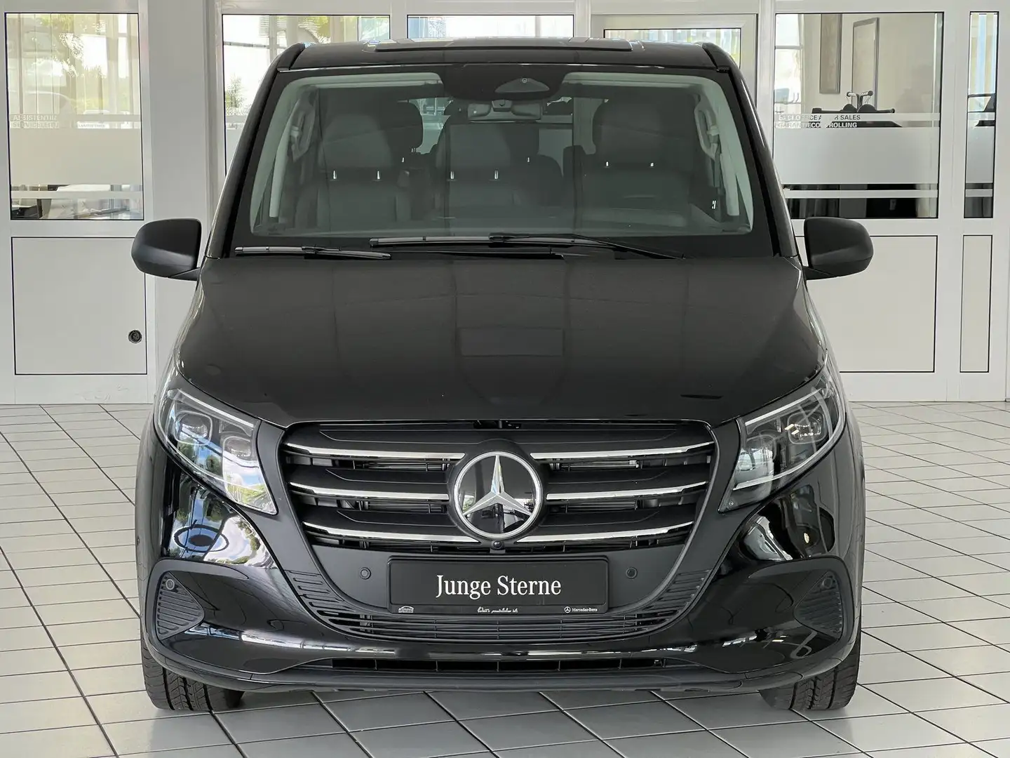 Mercedes-Benz Vito 116 Tourer SELECT MultiBeam Kamera *2025* Schwarz - 2