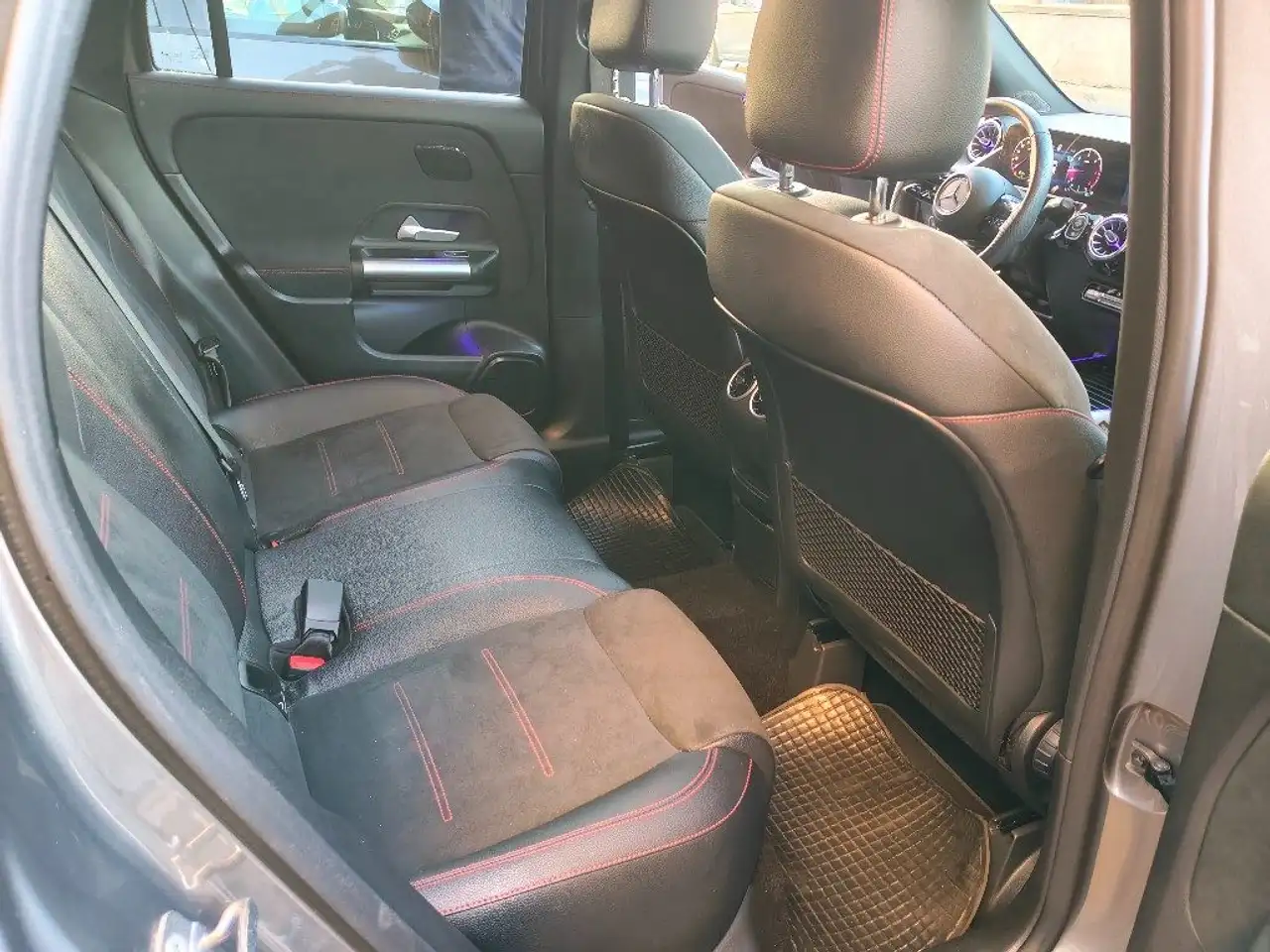 Mercedes-Benz GLA d Automatic AMG Line Premium Plus, миниатюра 26