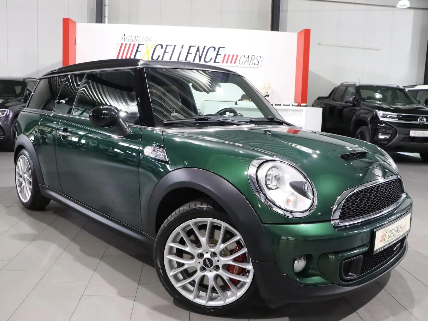MINI John Cooper Works Clubman CHILI WIRED GREENBROWN Grün - 2
