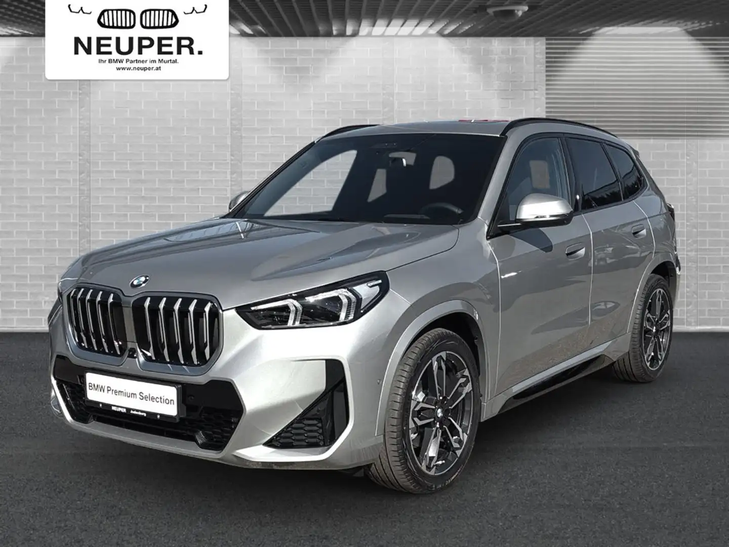 BMW X1 xDrive20d Silber - 1