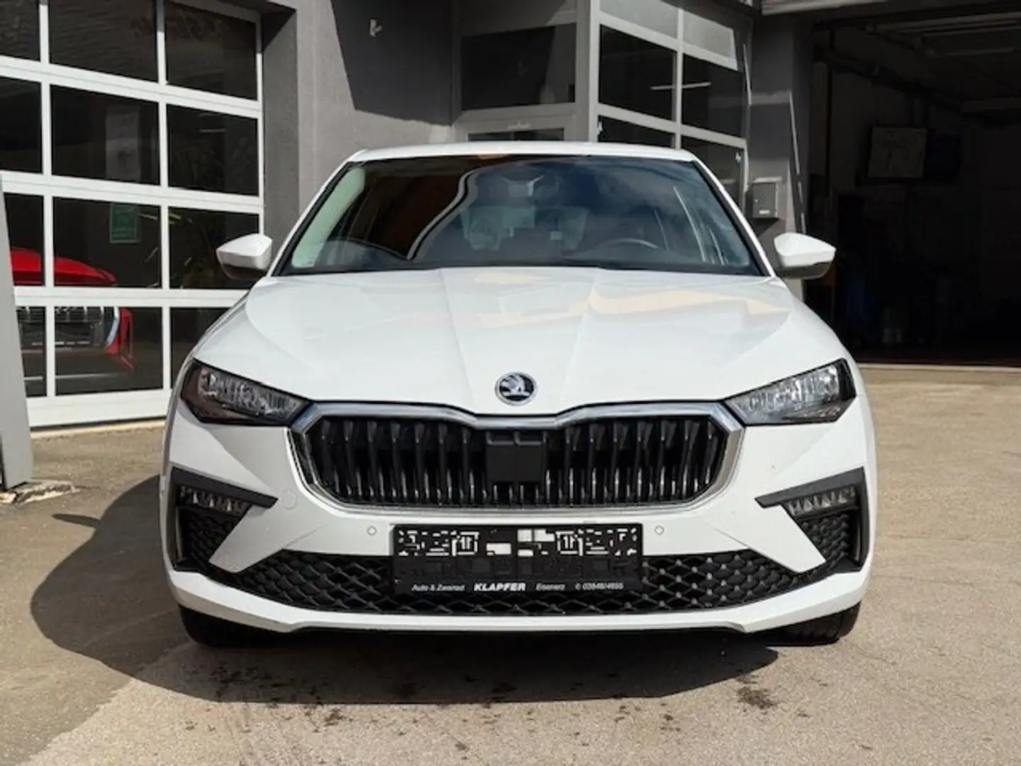 Skoda Scala Selection Weiß - 2