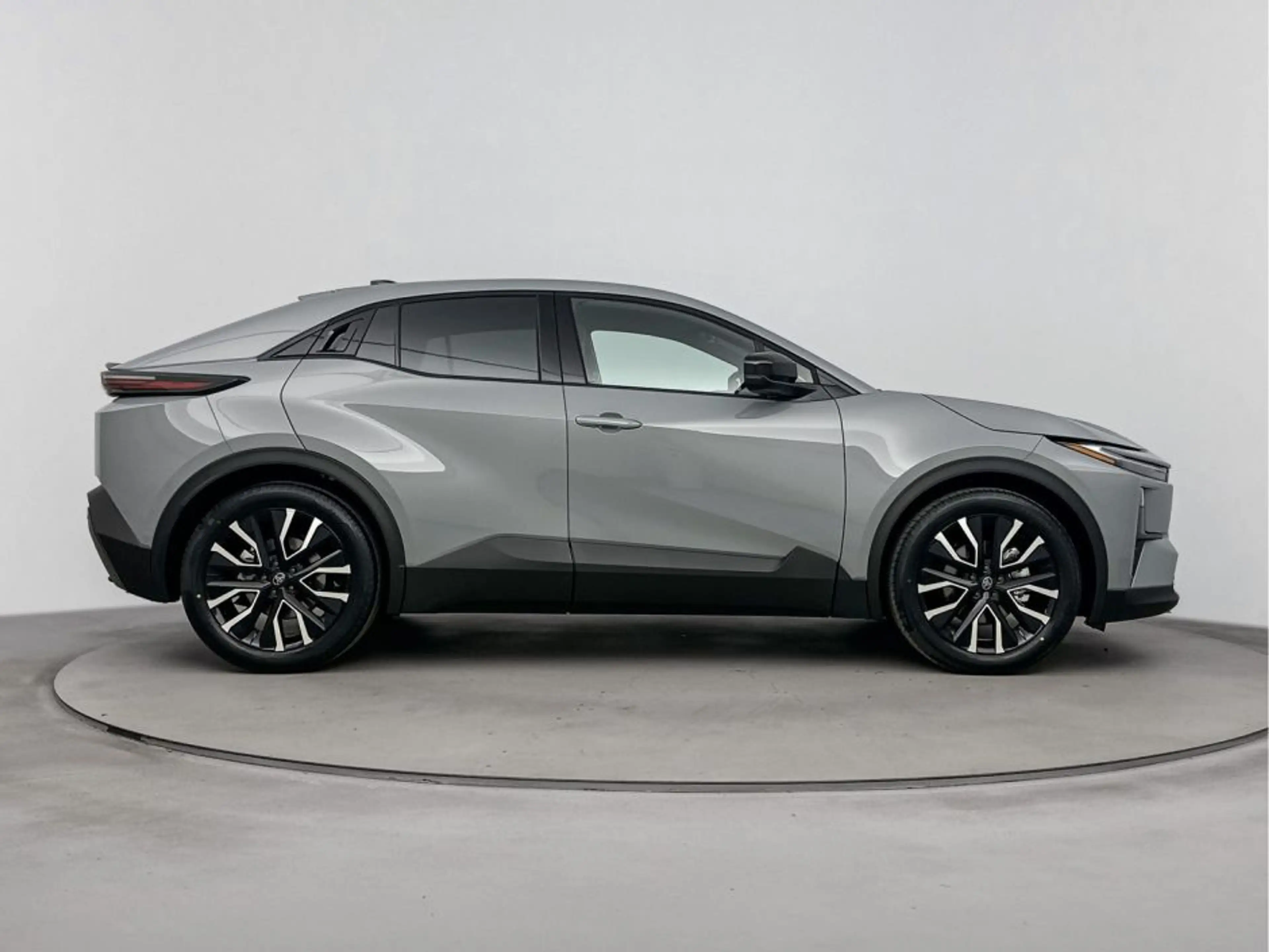 Toyota C-HR+ First Edition 77 kWh — photo 7