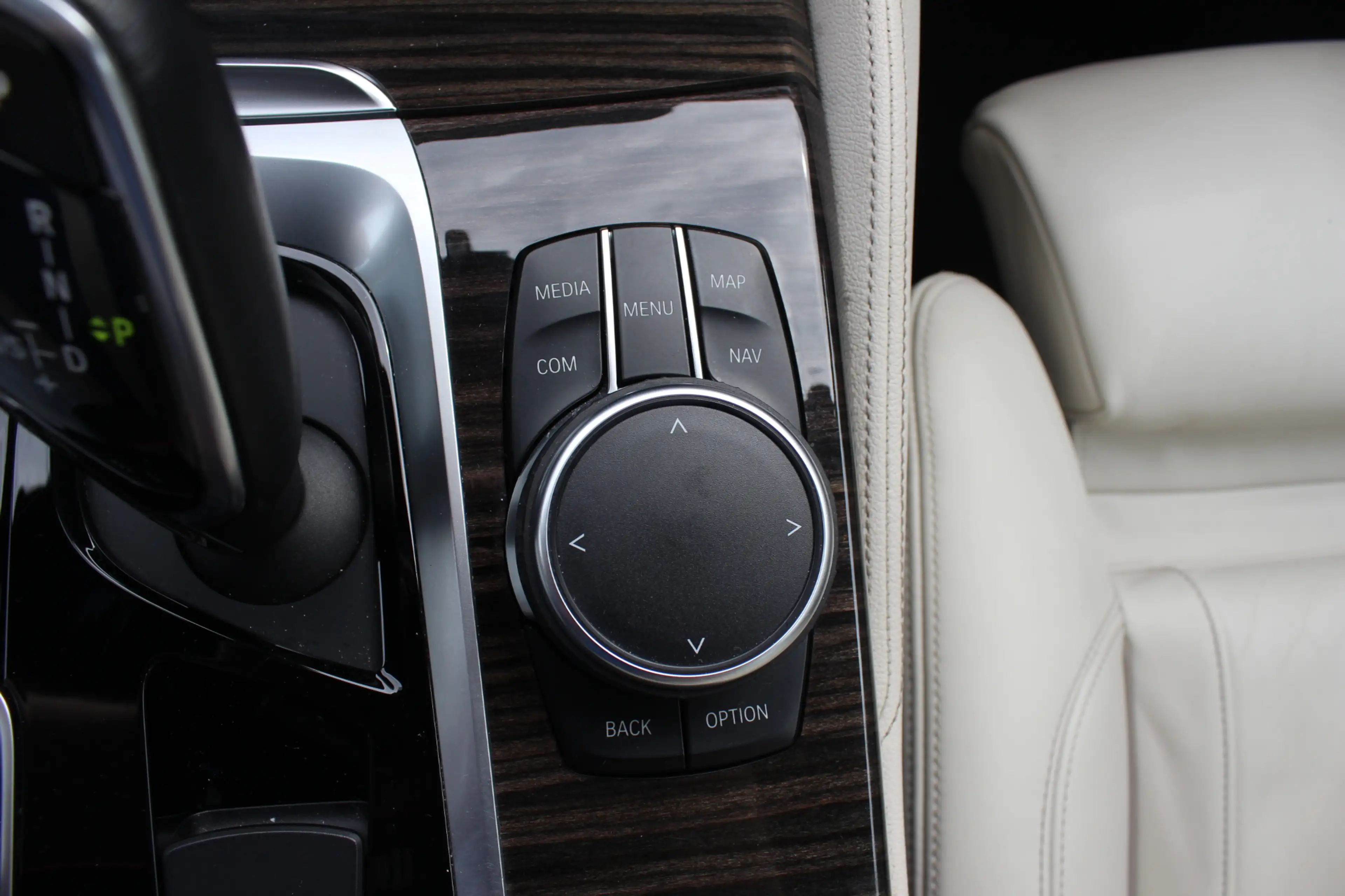 BMW 540 5-serie Touring 540i xDrive High Exe. M Sport / Tr — photo 33