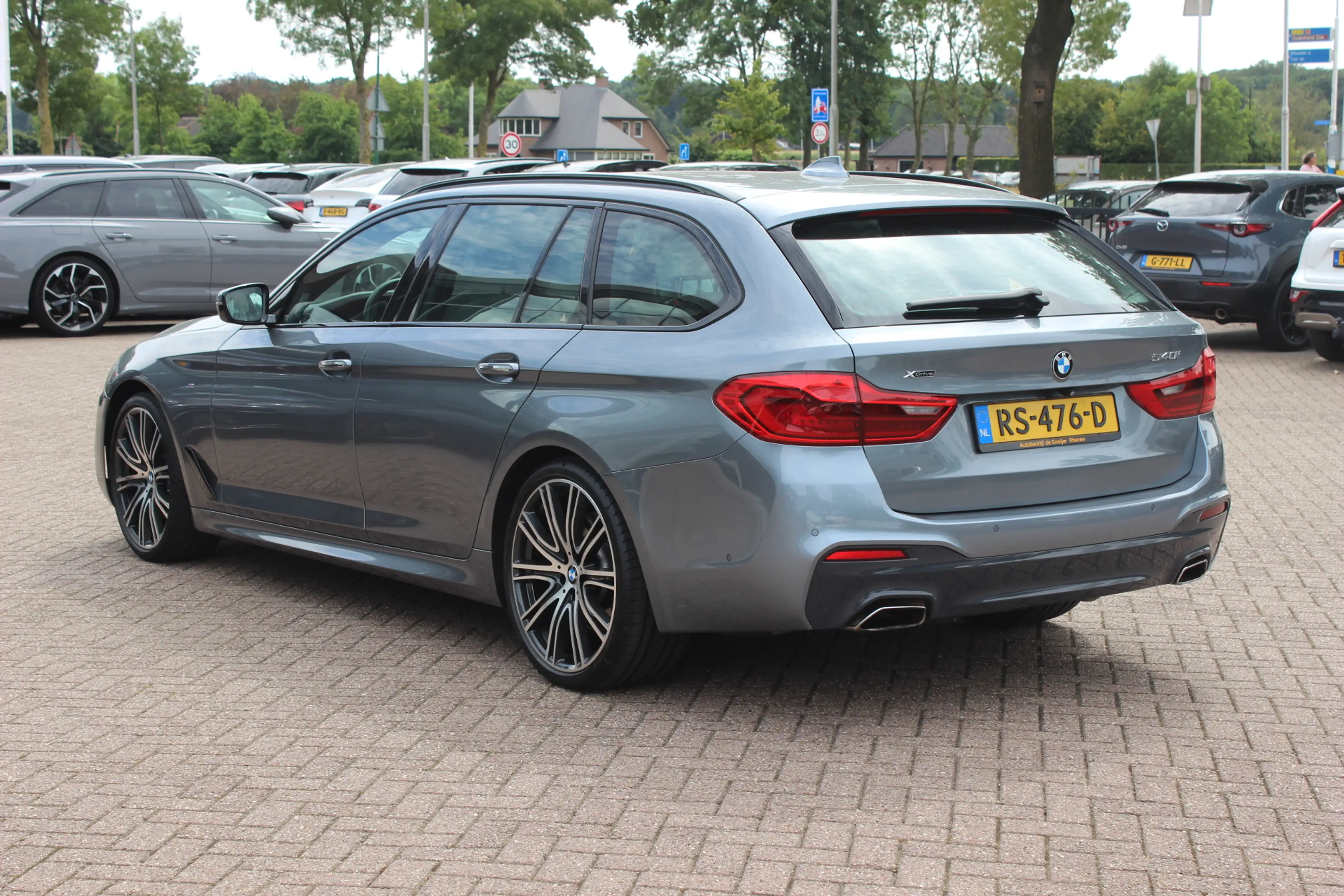BMW 540 5-serie Touring 540i xDrive High Exe. M Sport / Tr — photo 3