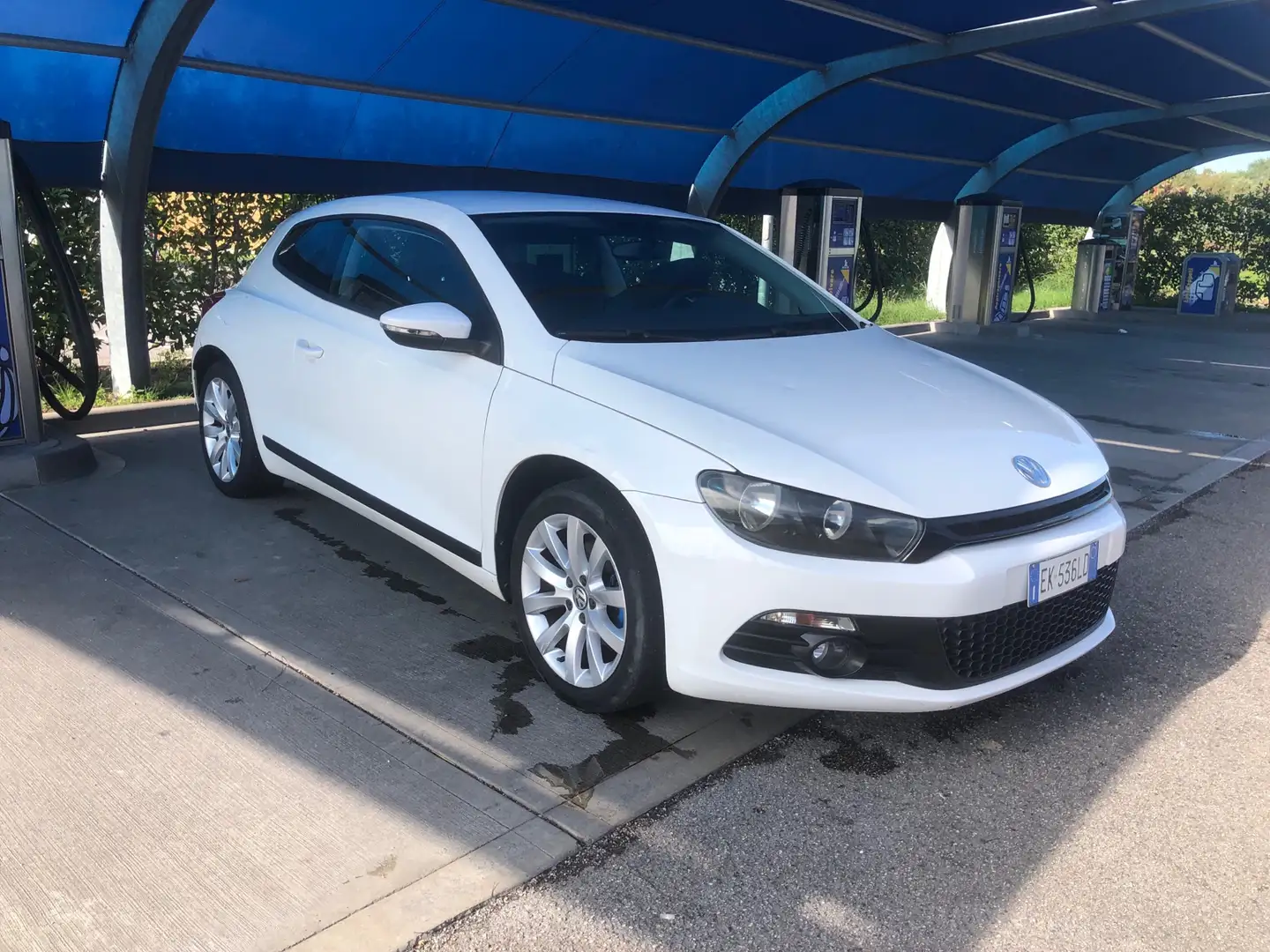 Volkswagen Scirocco 1.4 tsi 122cv Bianco - 2