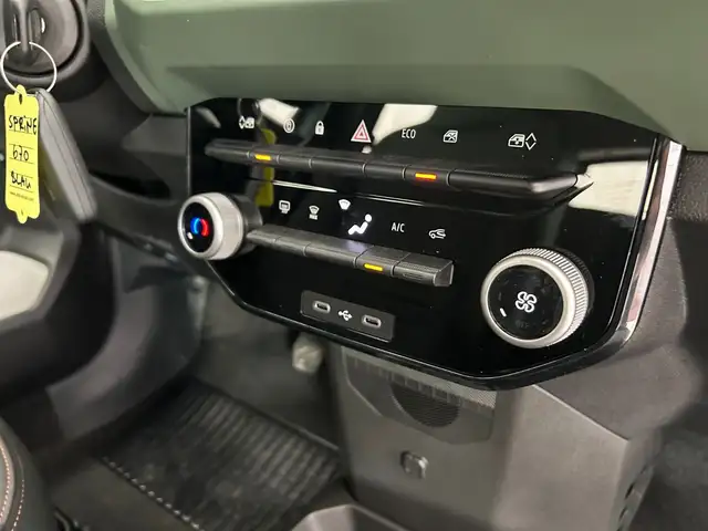 Dacia Spring view 26