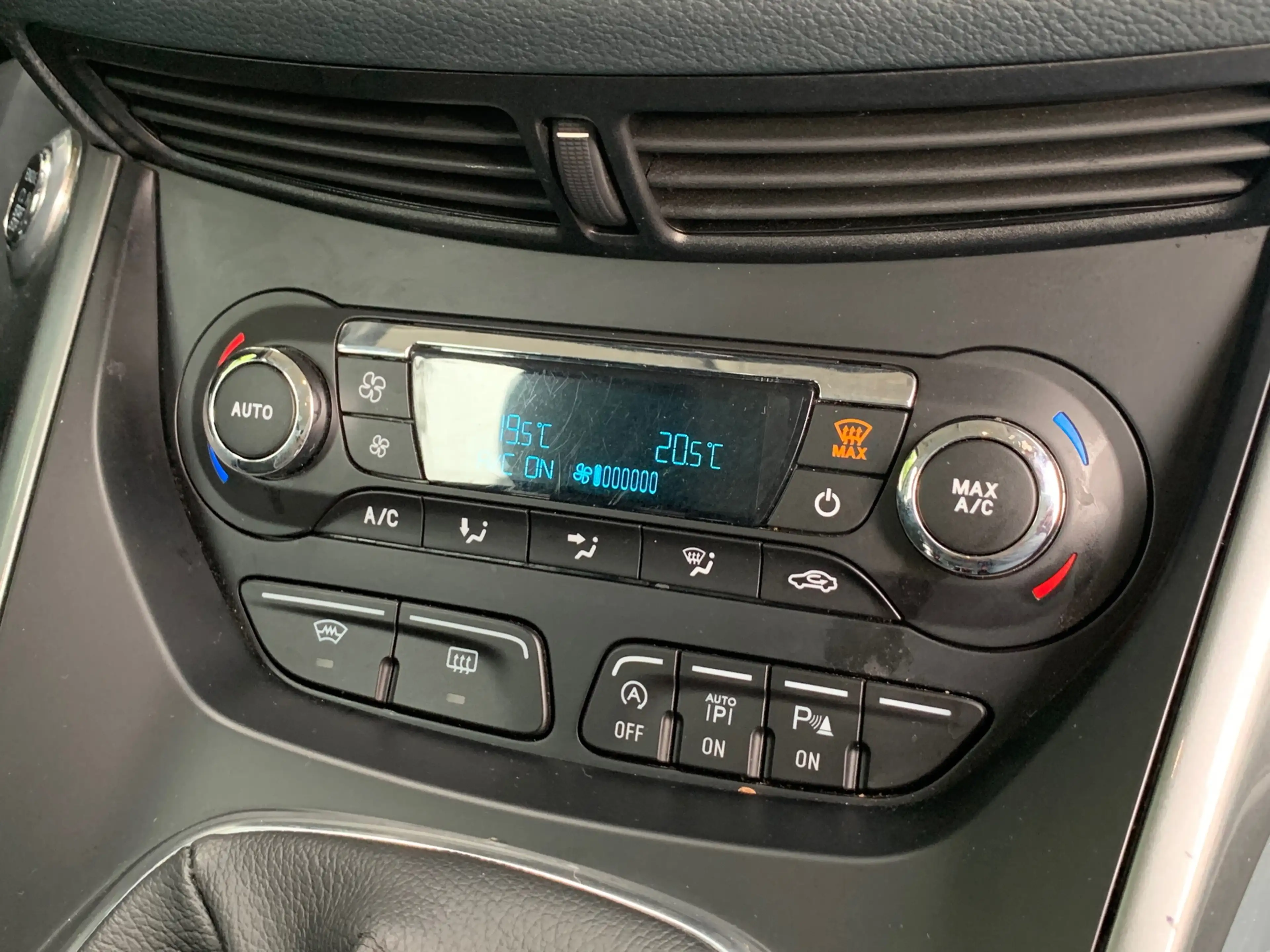 Ford C-Max 1.0 Edition Plus|Navigatie|Camera|Climate Control| — photo 19