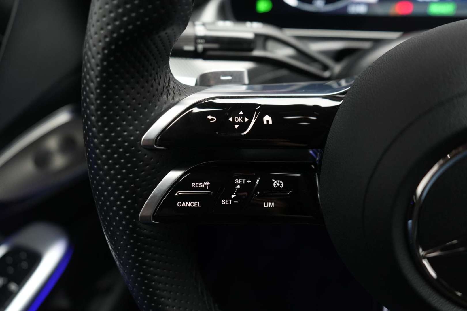 Mercedes Classe C 180 AMG - 2022 - Joinsteer - #12