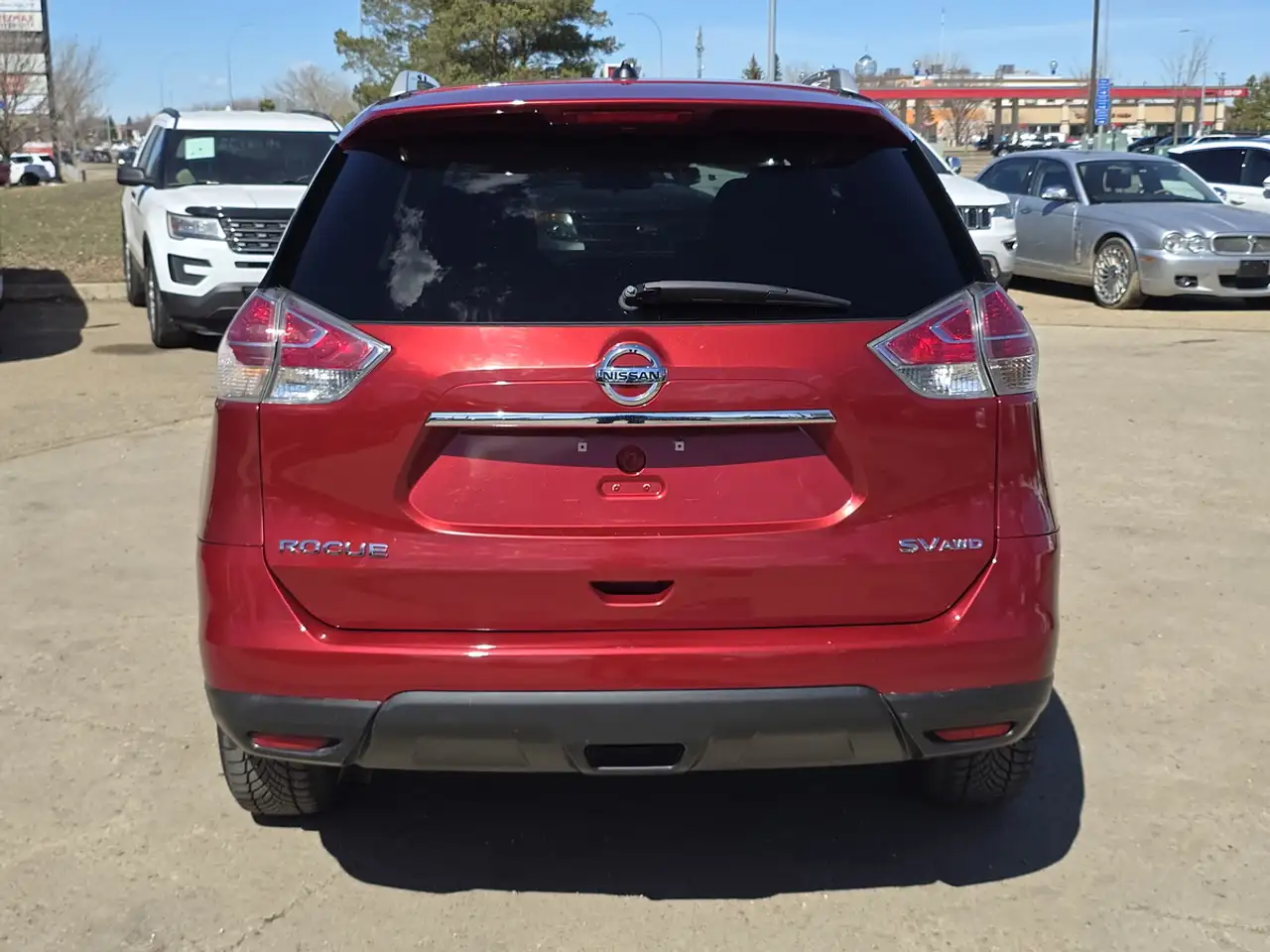 Nissan Rogue снимка Nissan Rogue