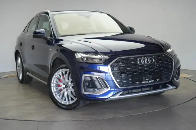 Audi Q5 main image