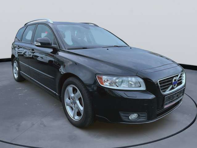 Imagine Volvo V50 D2 BusinessEd.Klimaauto/Scheckheft/2.Hand