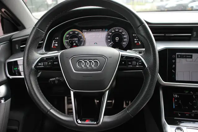 Audi A7 view 12