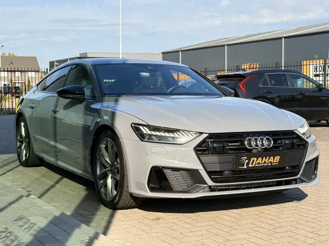 Audi A7 view 6