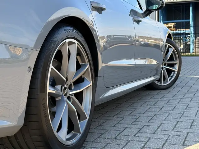 Audi A7 view 10