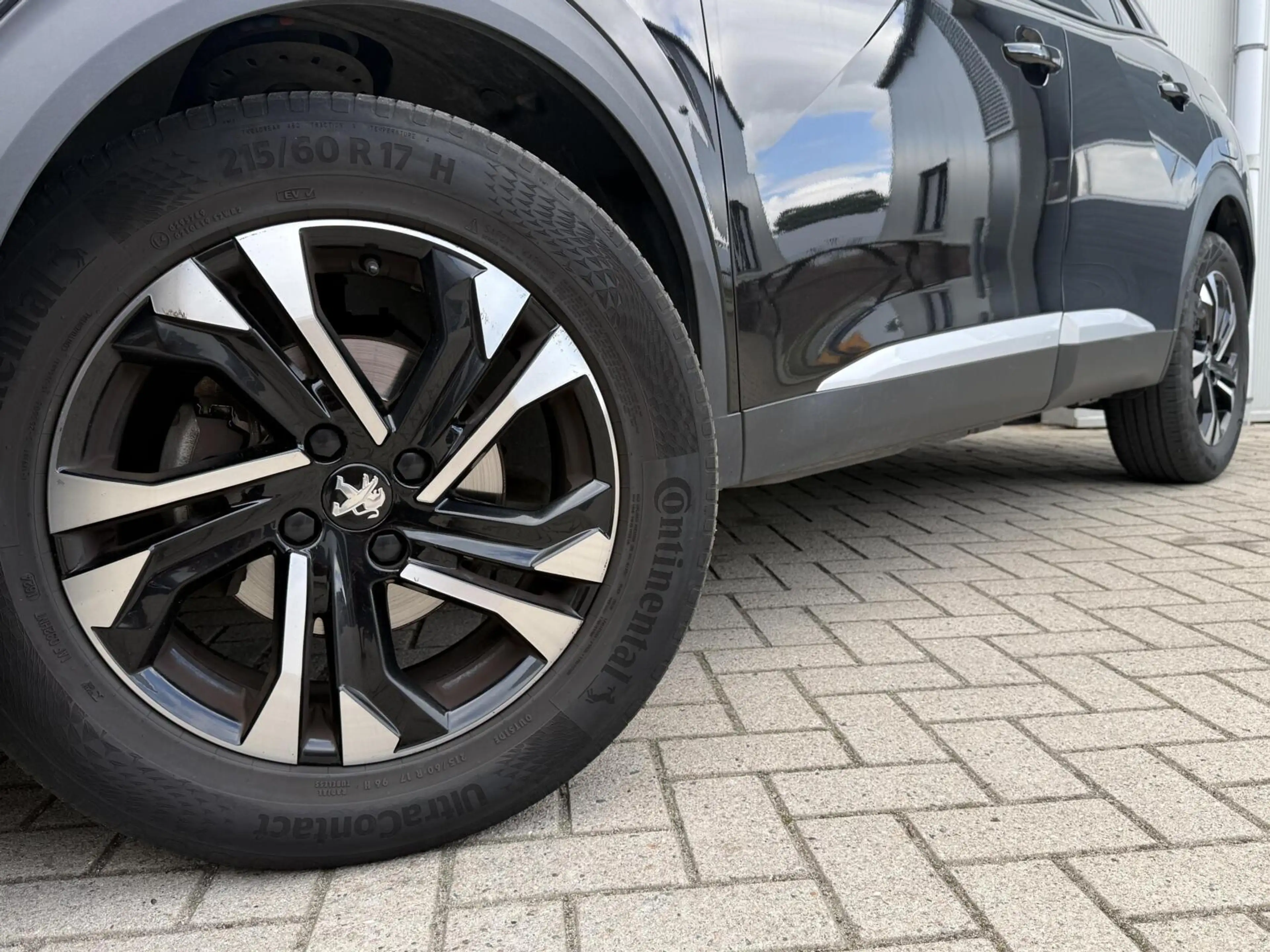 Peugeot 2008 1.2 PureTech Allure | Nieuwe D-Riem | Full LED | C — photo 21