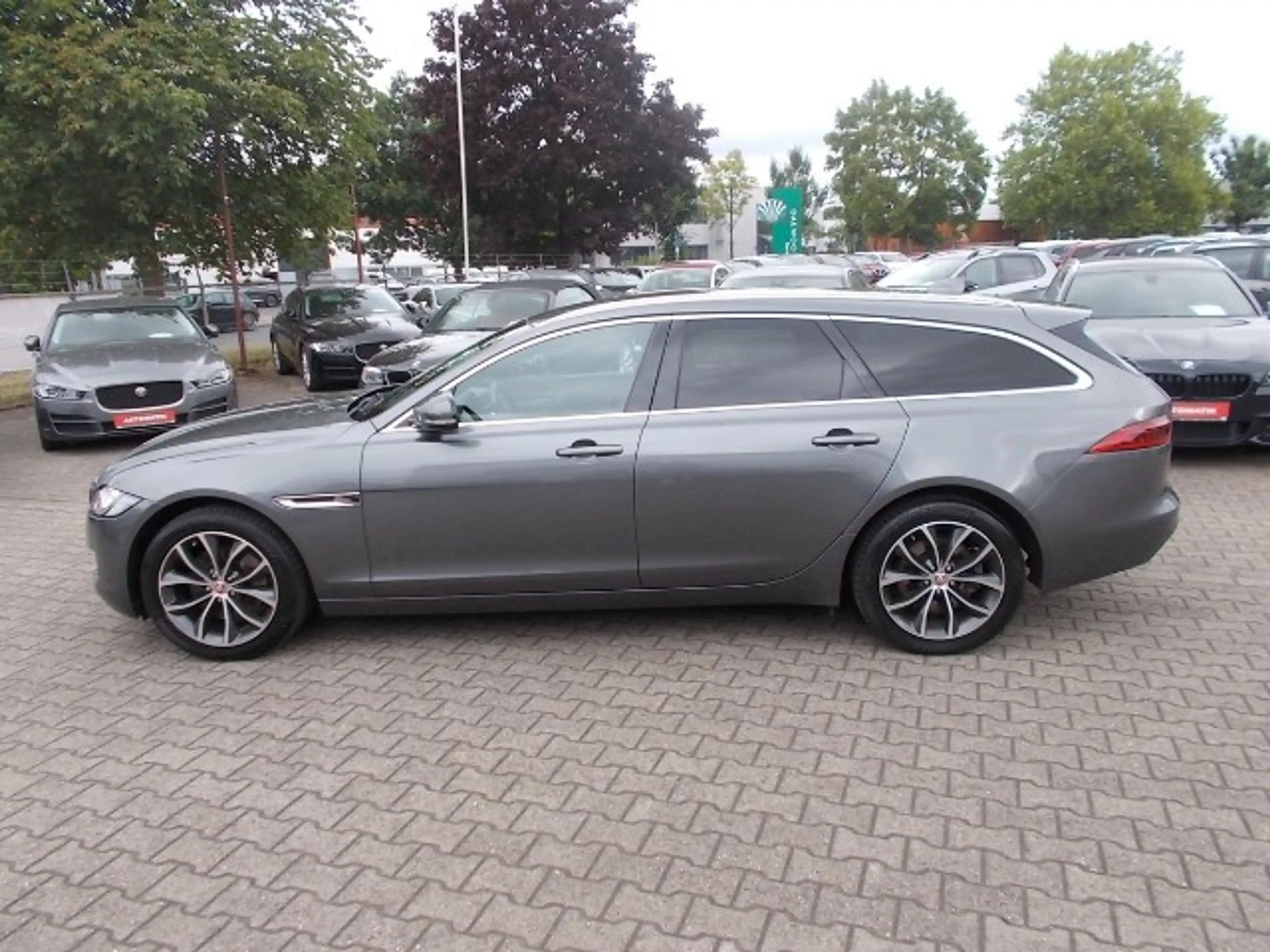 Jaguar XF Sportbrake Prestige AWD Leder Navi zus.WR — photo 8