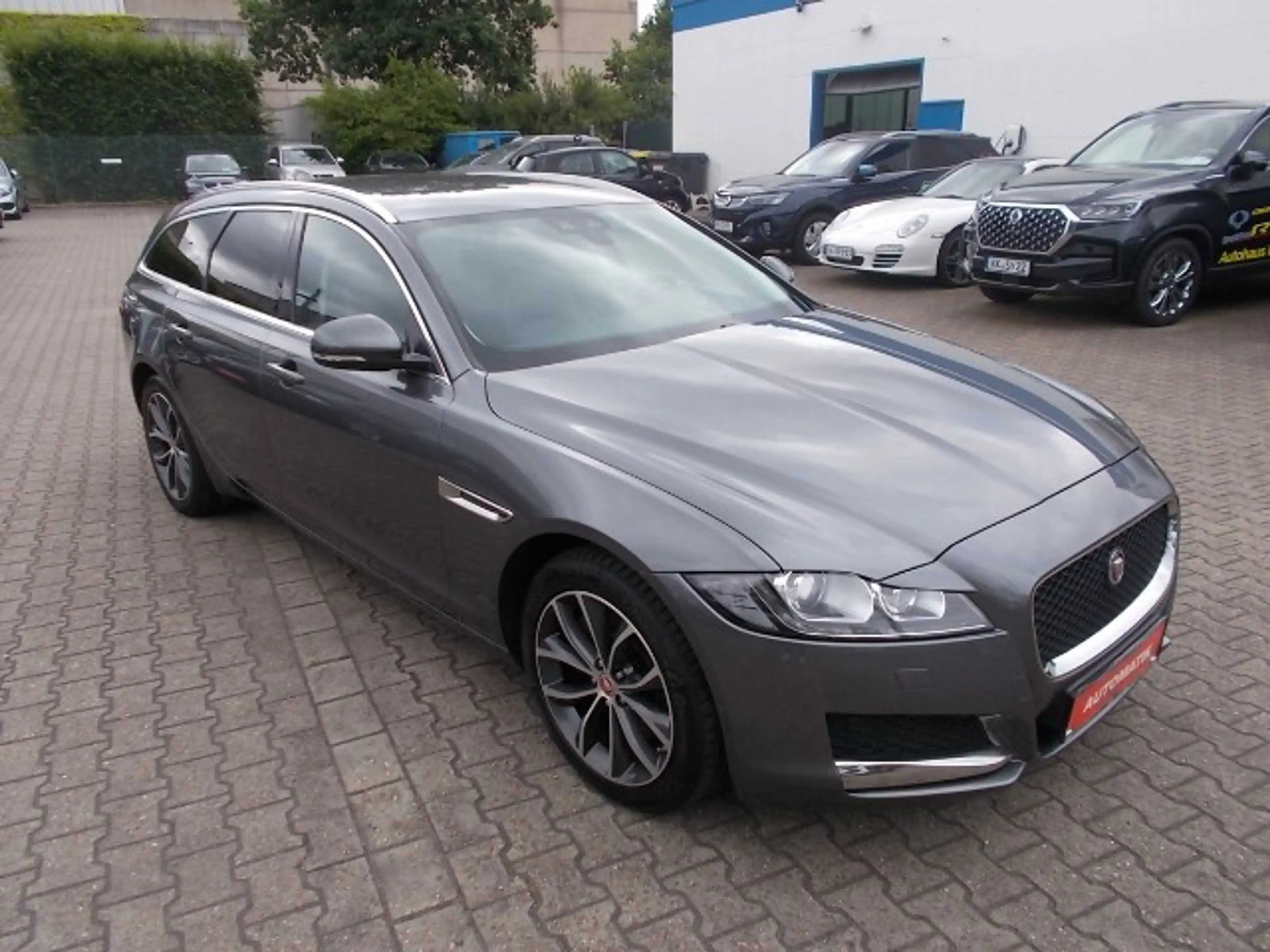Jaguar XF Sportbrake Prestige AWD Leder Navi zus.WR — photo 3