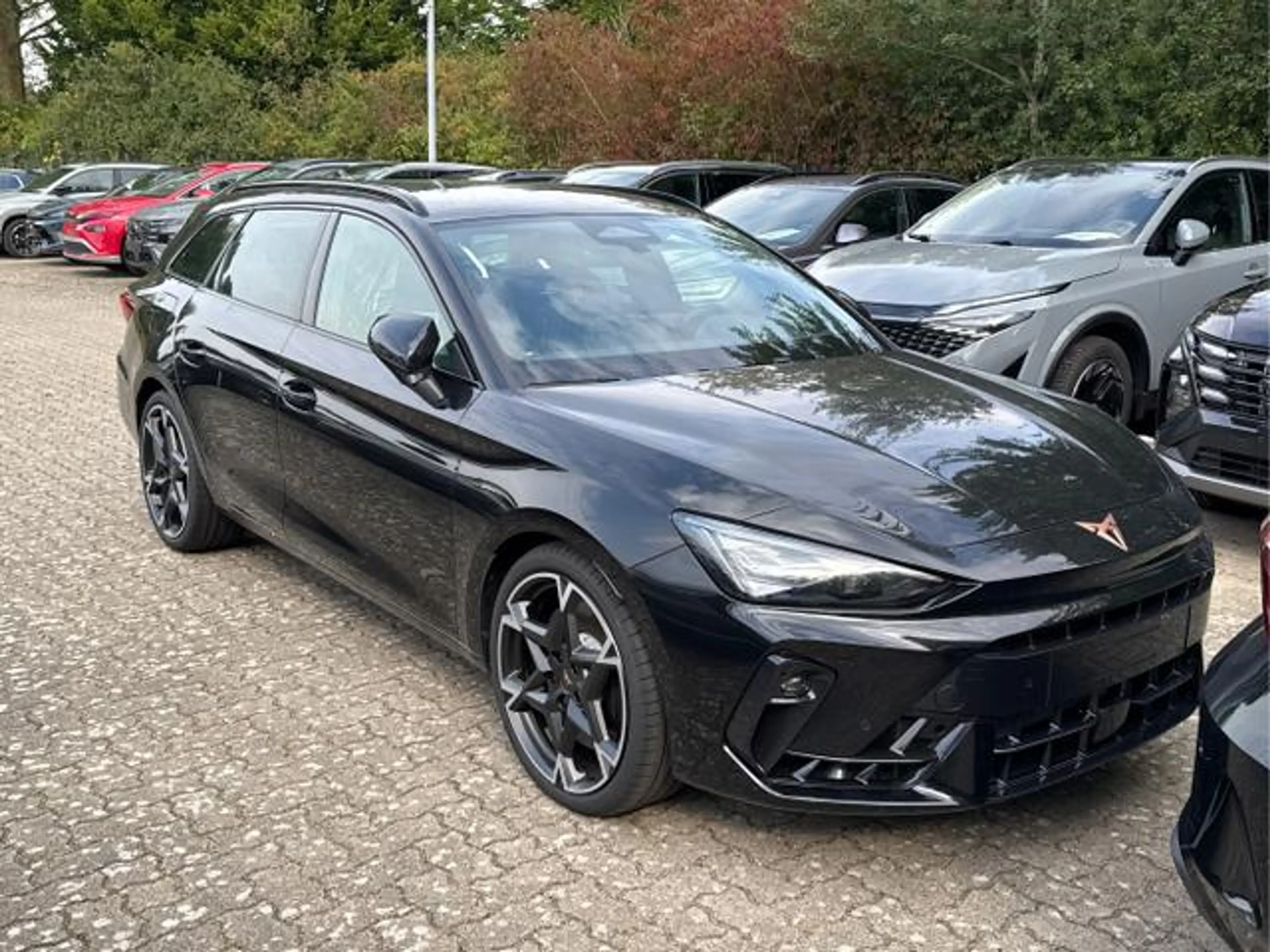 CUPRA Leon Sportstourer VZ 4x4 ST AHK+NAVI+eHK+KAME... — photo 7
