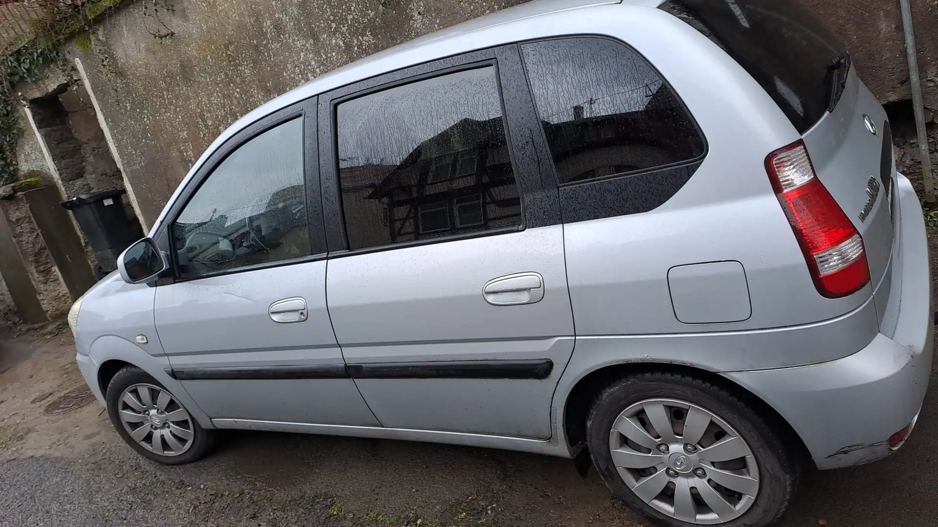 Hyundai Matrix Matrix 1.6 Classic Silver - 2