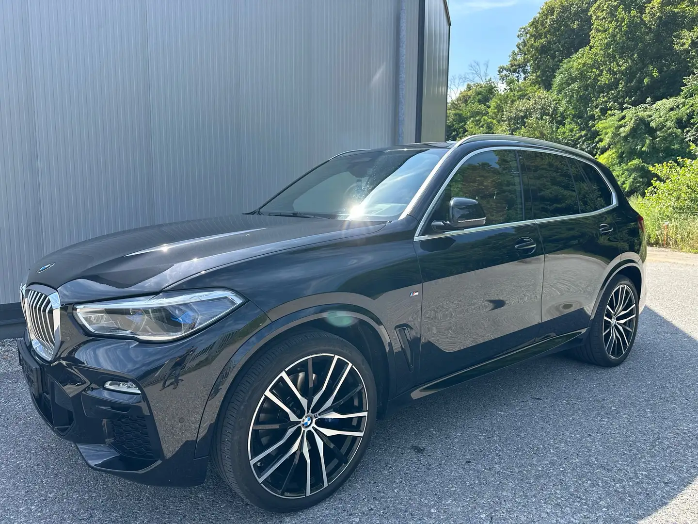 BMW X5 xDrive 30 d M Sport Schwarz - 2