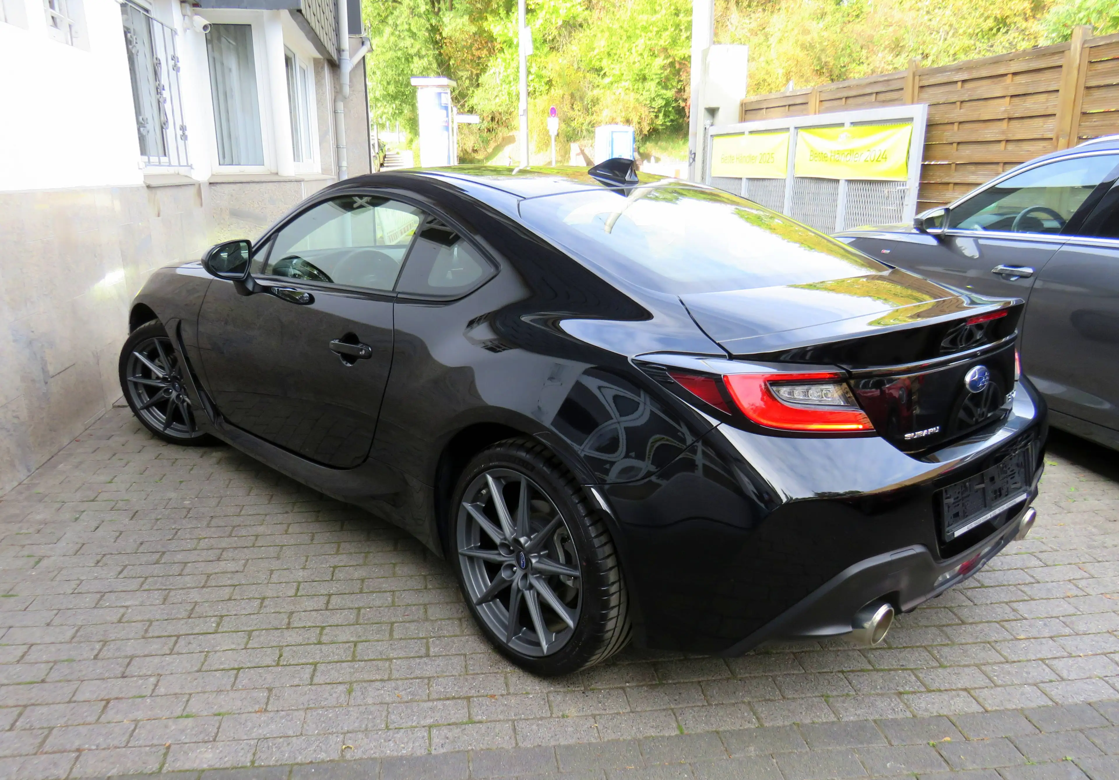 Subaru BRZ Sport // Shz, LED, DAB, R-Kam — photo 4