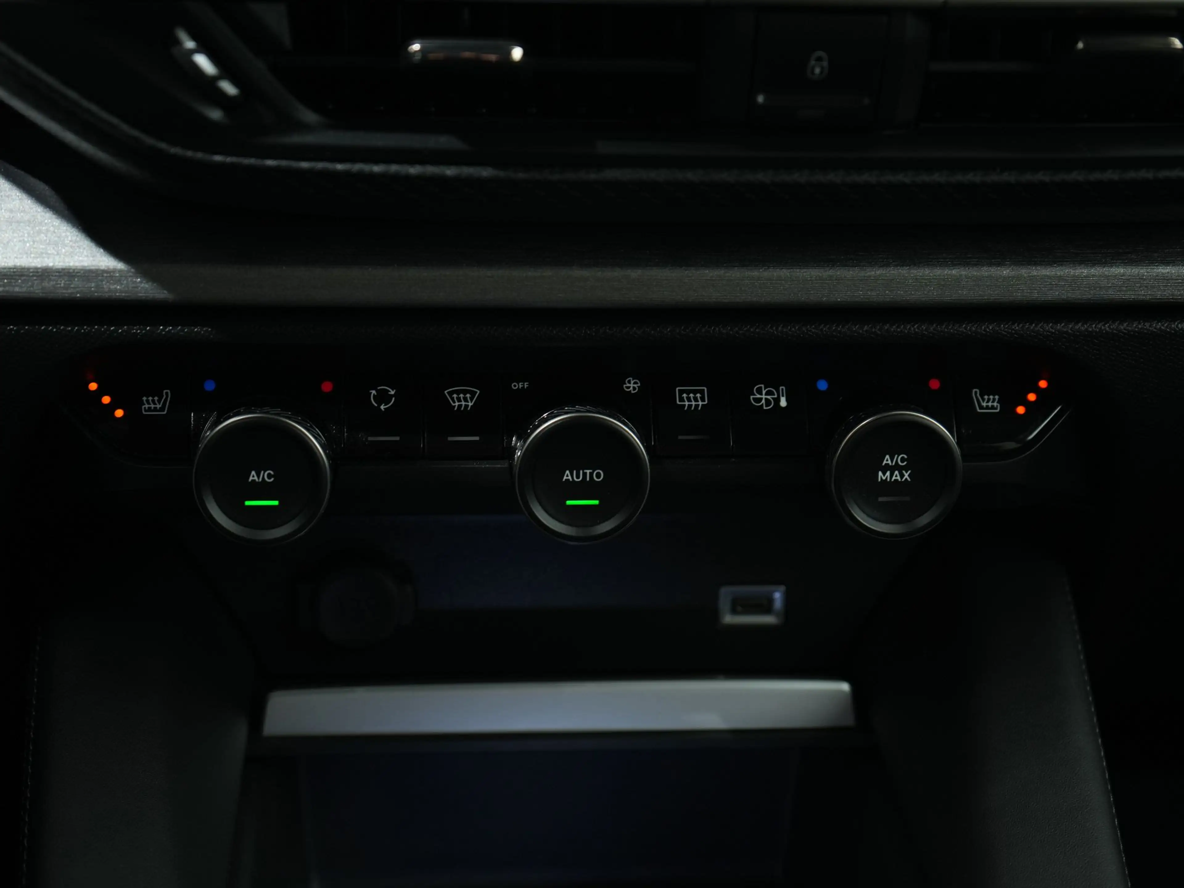 Citroen C5 X 1.2 TURBO 130PK BUSINESS EAT8 — photo 10