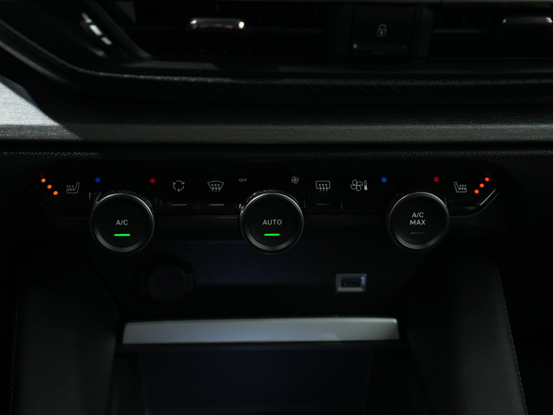 Citroen C5 X 1.2 TURBO 130PK BUSINESS EAT8 — photo 10