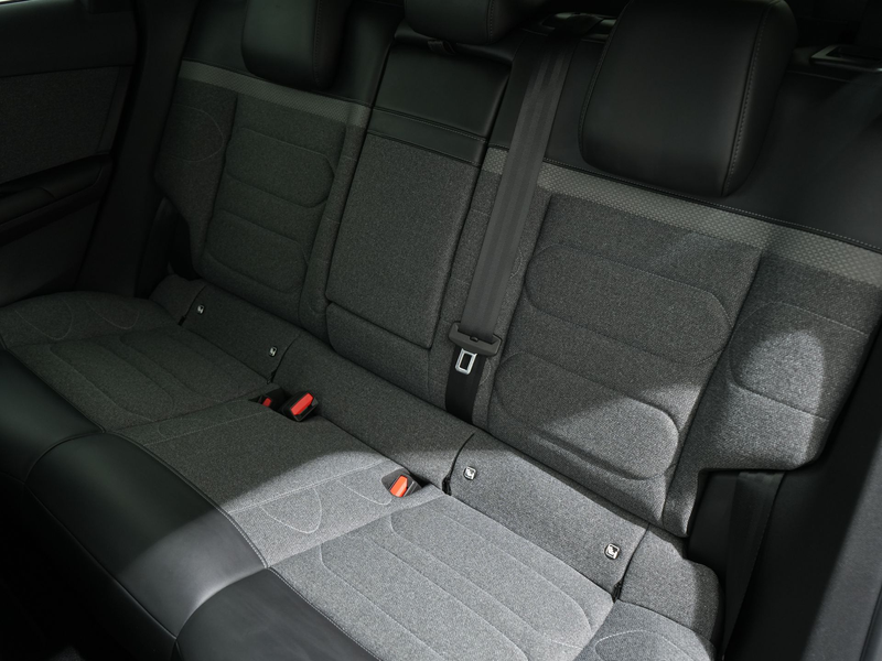Citroen C5 X 1.2 TURBO 130PK BUSINESS EAT8 — photo 5