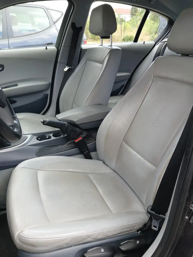BMW 120 120i Attiva Grau - 2