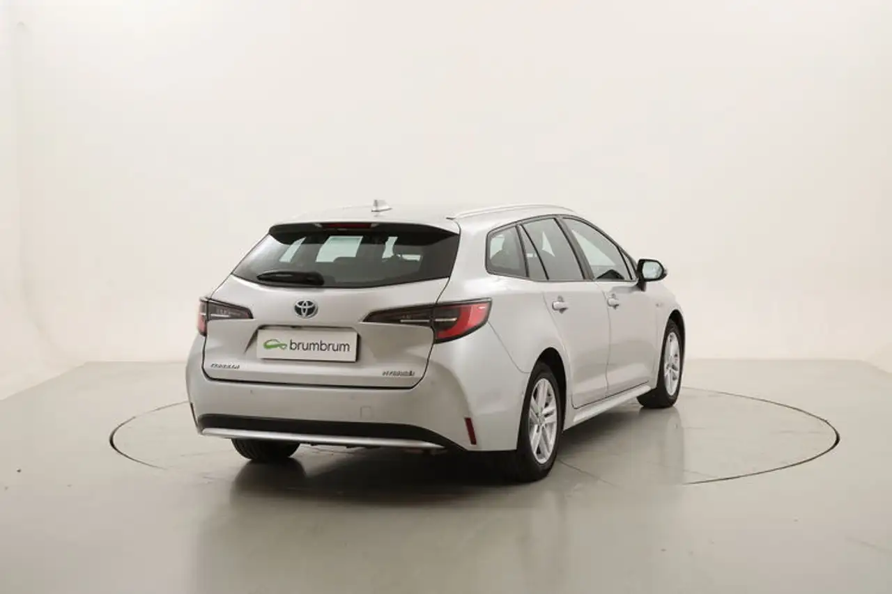 Toyota Corolla Hybrid Business Tech 1.8 Full Hybrid 122CV, миниатюра 5