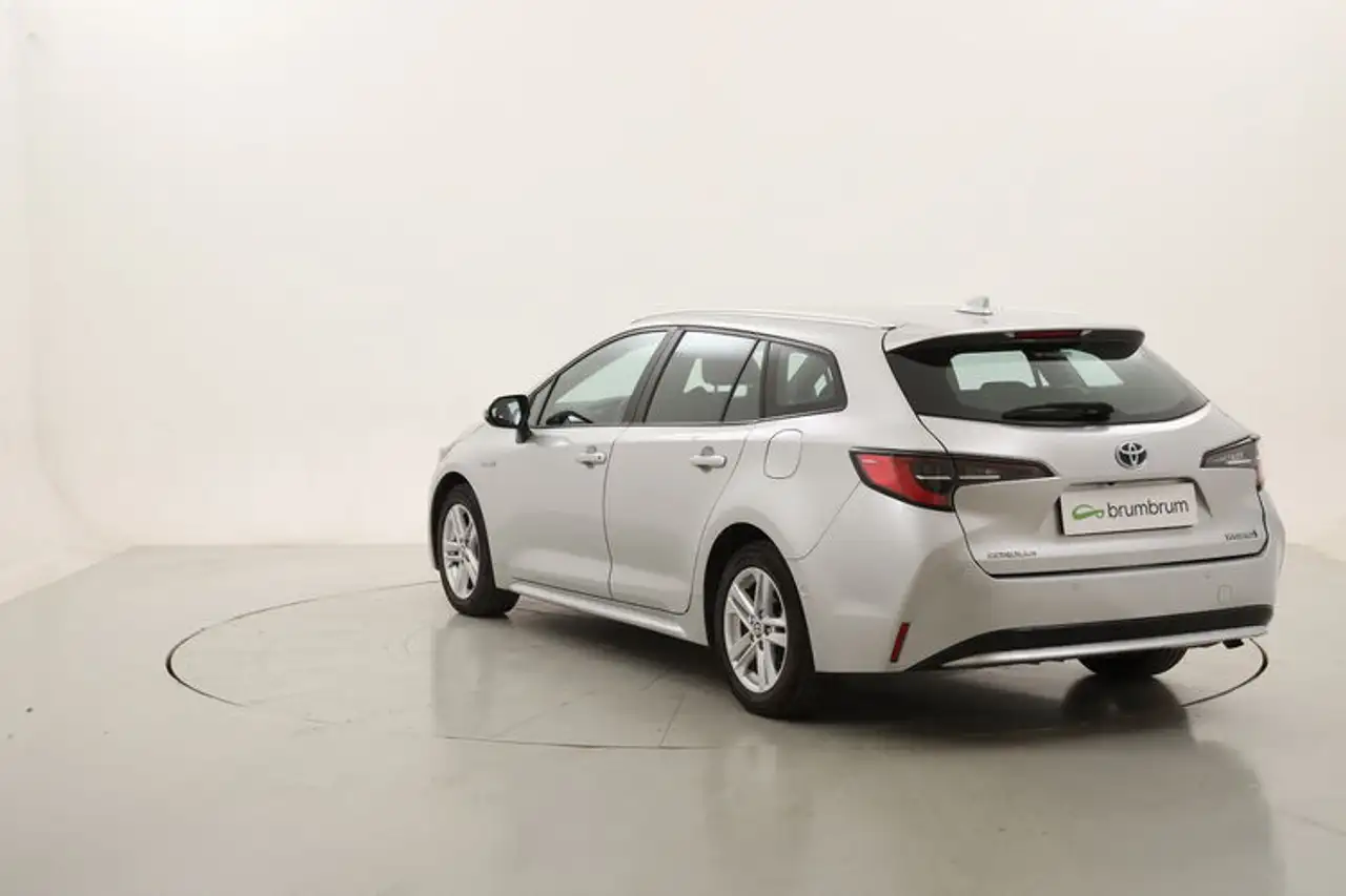 Toyota Corolla Hybrid Business Tech 1.8 Full Hybrid 122CV, миниатюра 3