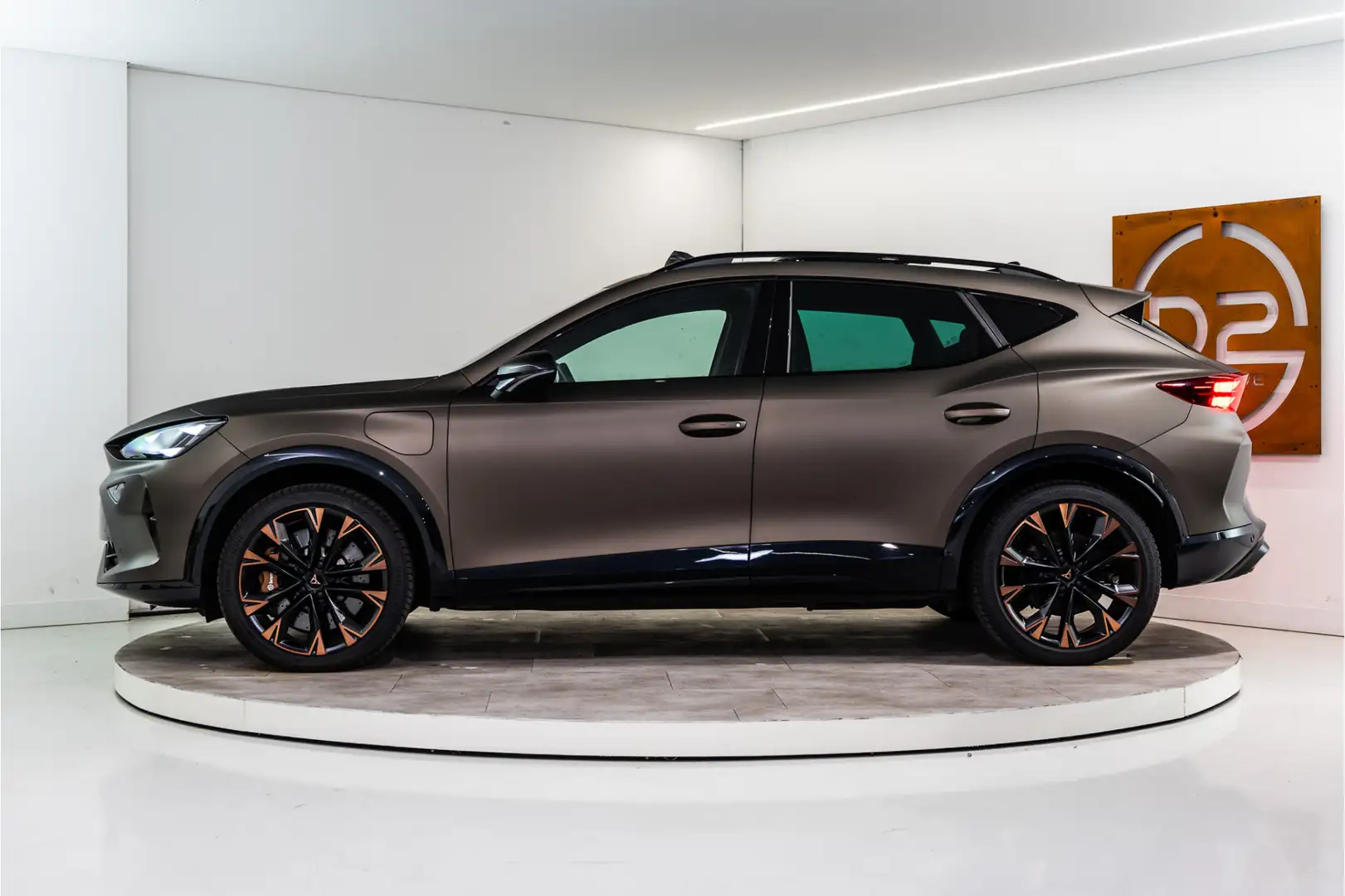 CUPRA Formentor 1.5 TSI e-Hybrid VZ Extreme 272PK Facelift | Matte - 2