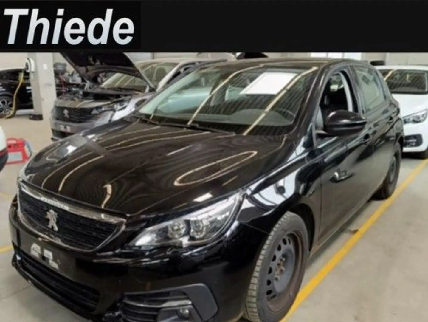 Peugeot 308 LIM. 1.2T ACTIVE PACK KLIMA/PDC/NBEL/TEMP. Schwarz - 1