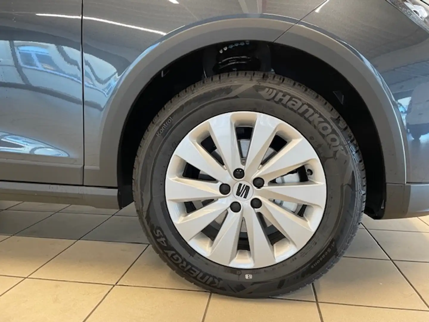 SEAT Arona Style Winterpaket Tempomat Navi DAB LED Grey - 2