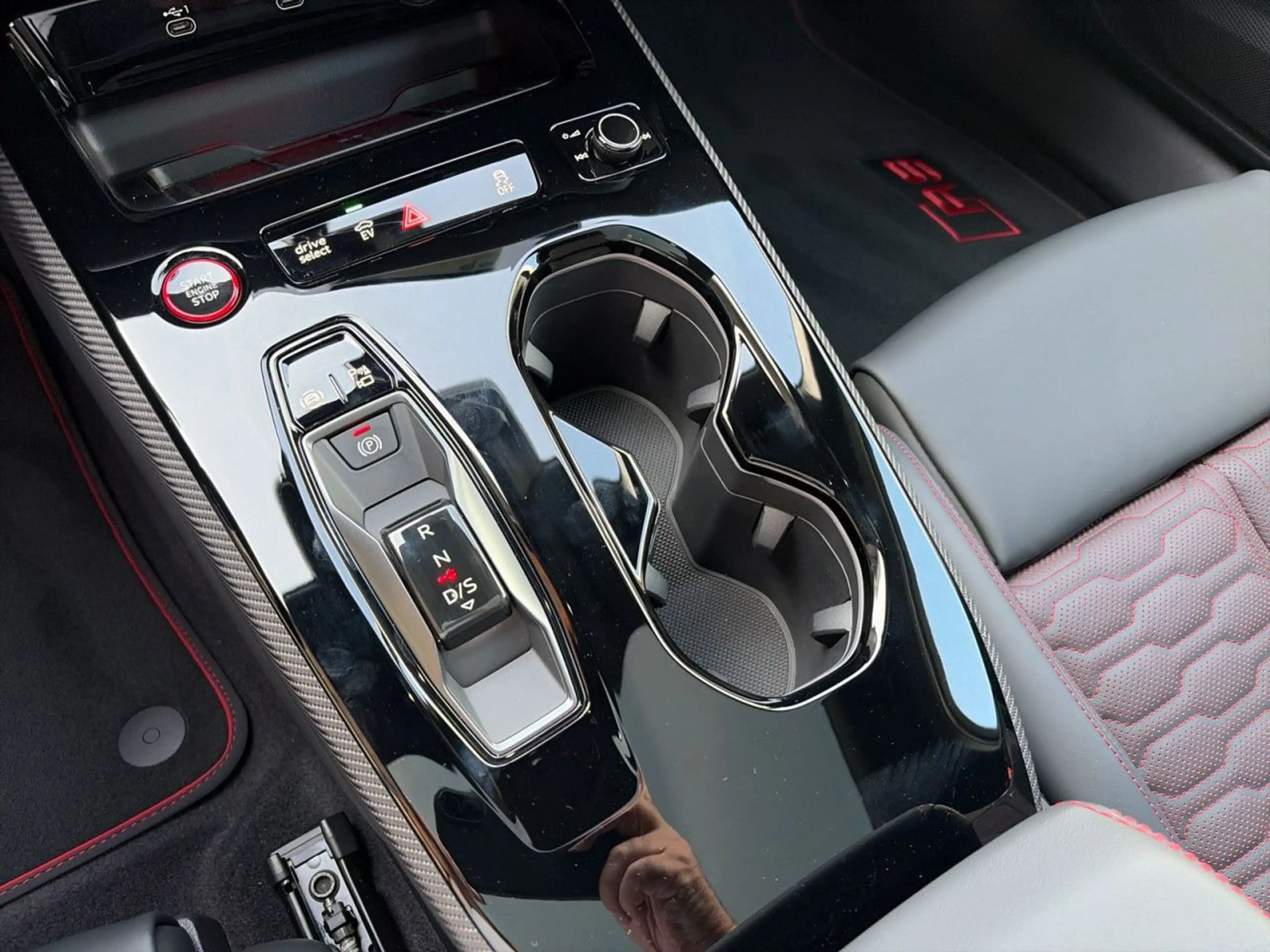Audi RS5 RS 5 Avant tiptronic ACC HUD Matrix Kamera Pano — photo 15