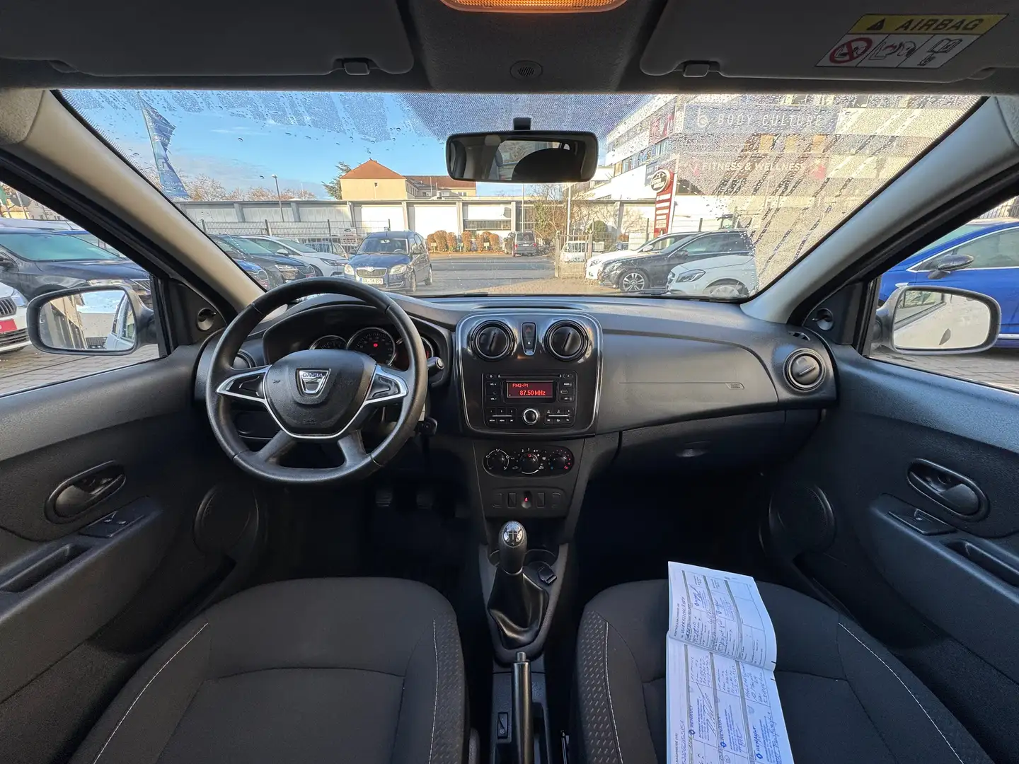 Dacia Logan TÜV AU NEU*KLIMA*ALLWETTER*EURO6*Essential Weiß - 2