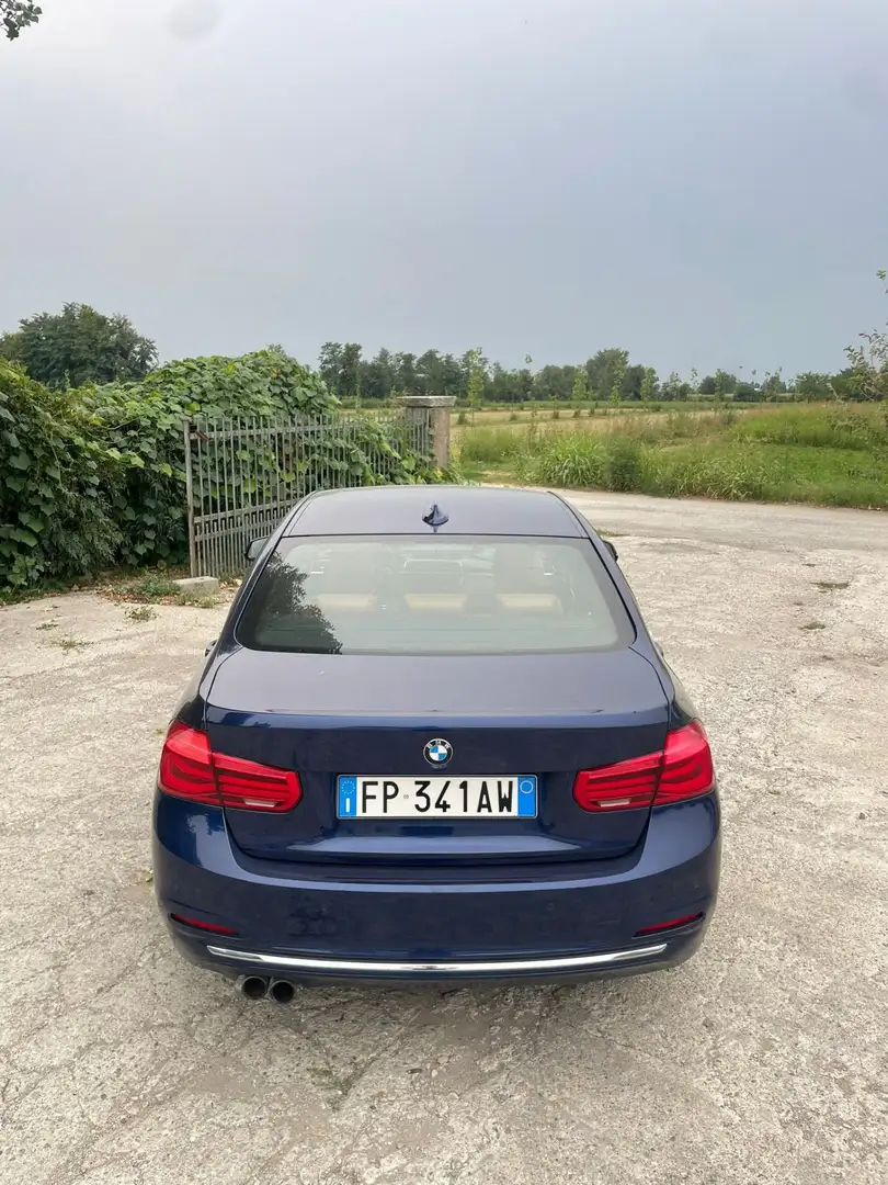 BMW 330 330e iperformance f30 - 1