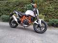 KTM 690 Duke Wit - thumbnail 1