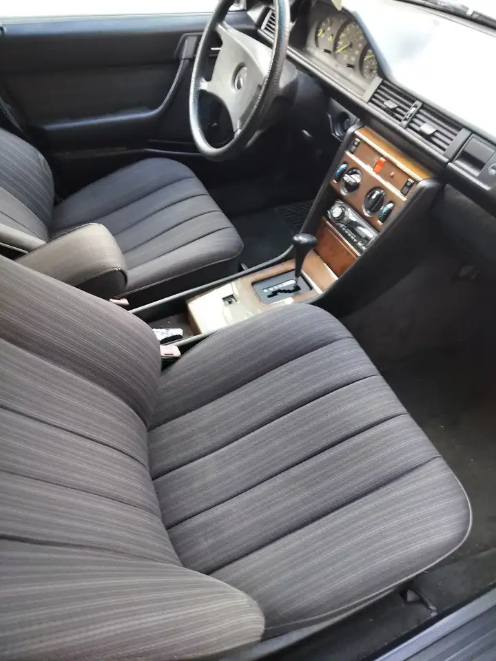 Mercedes-Benz 300 D A, foto 6