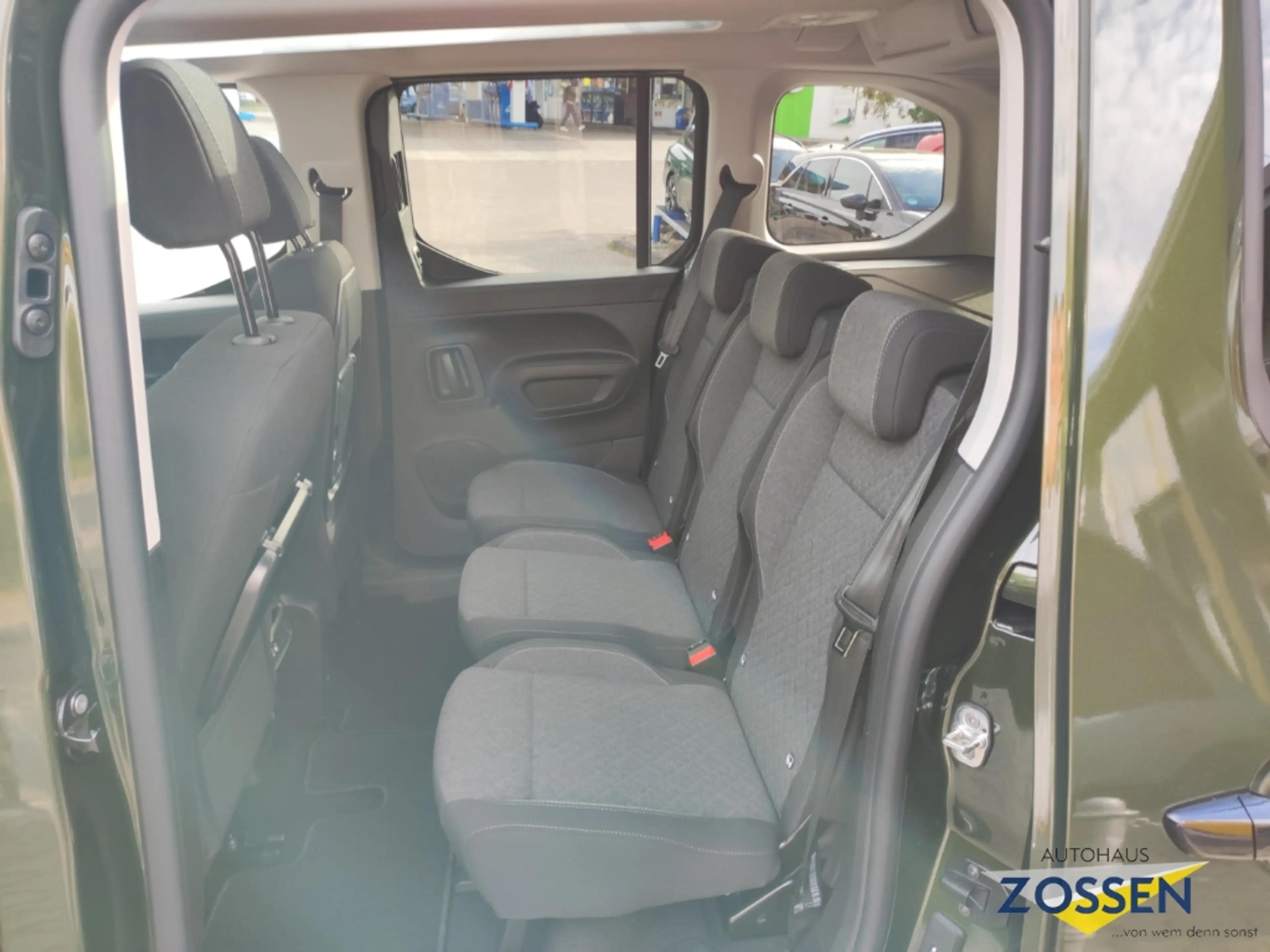 Opel Combo Life GS+Panorama+Matrix LED+AHZV+Sitzhzg. — photo 10