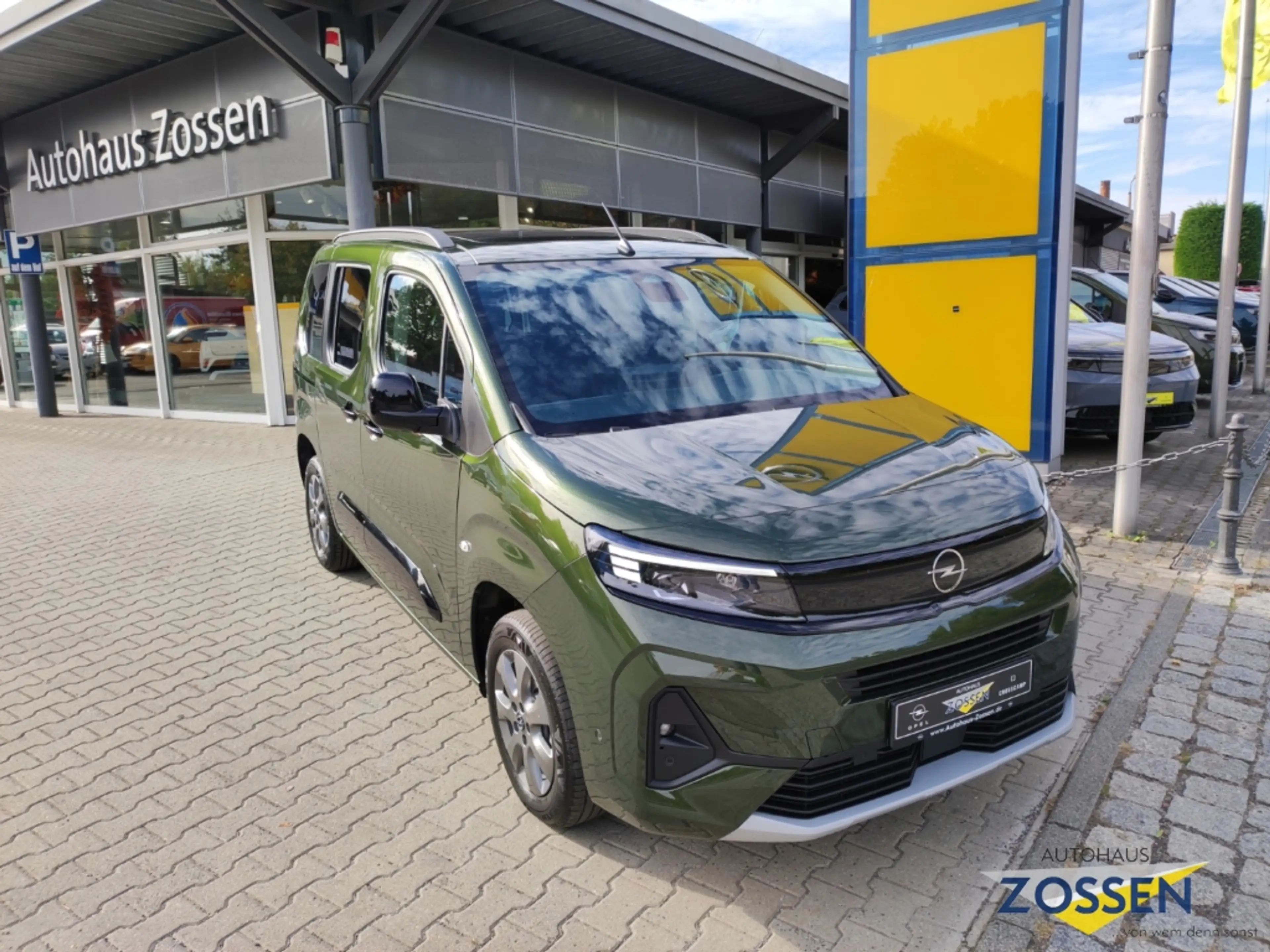 Opel Combo Life GS+Panorama+Matrix LED+AHZV+Sitzhzg. — photo 4