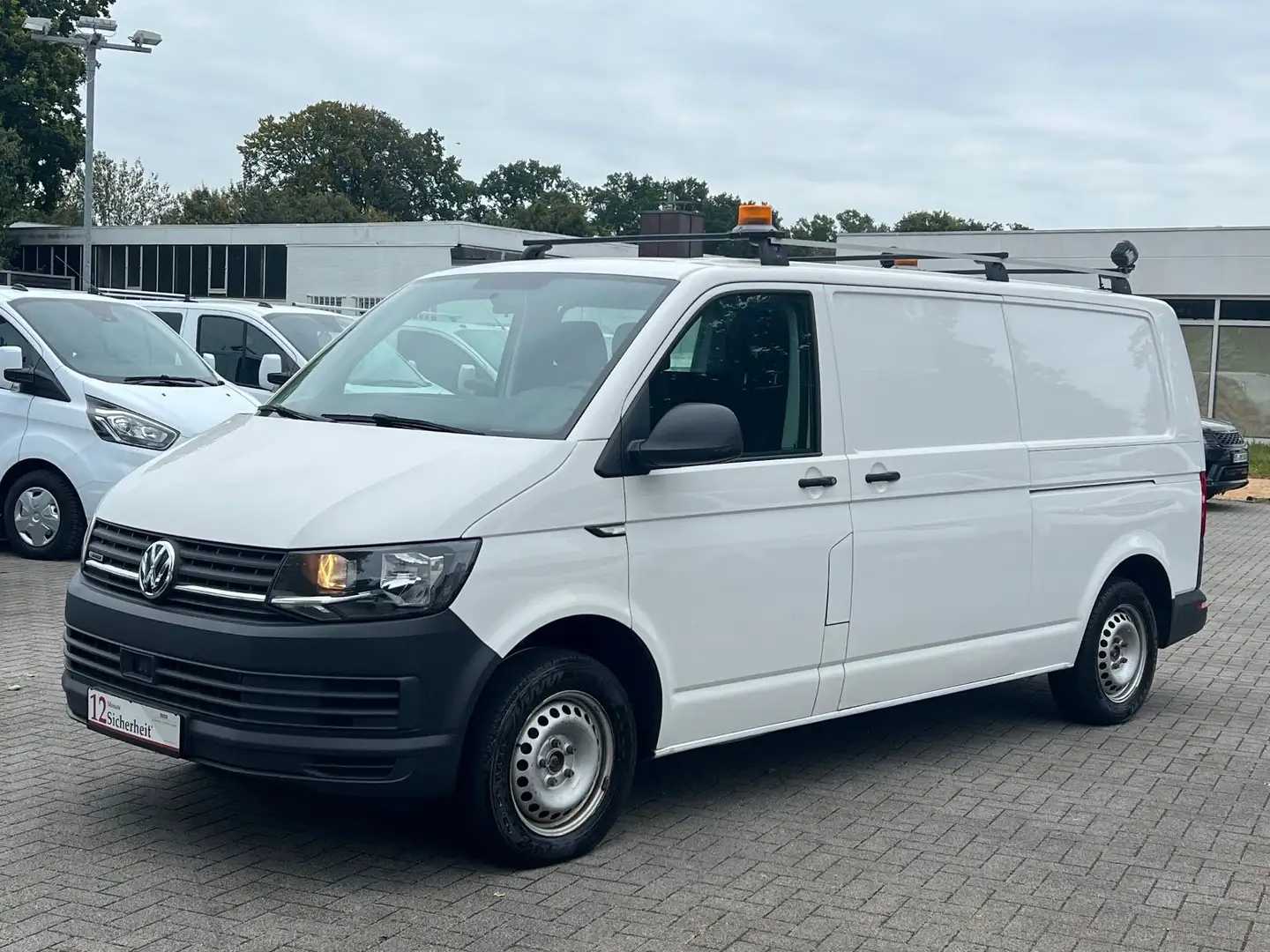 Volkswagen T6 Transporter T6 TRANSPORTER LANG 4MOTION KAMERA/AHK/STANDHEIZ Weiß - 1