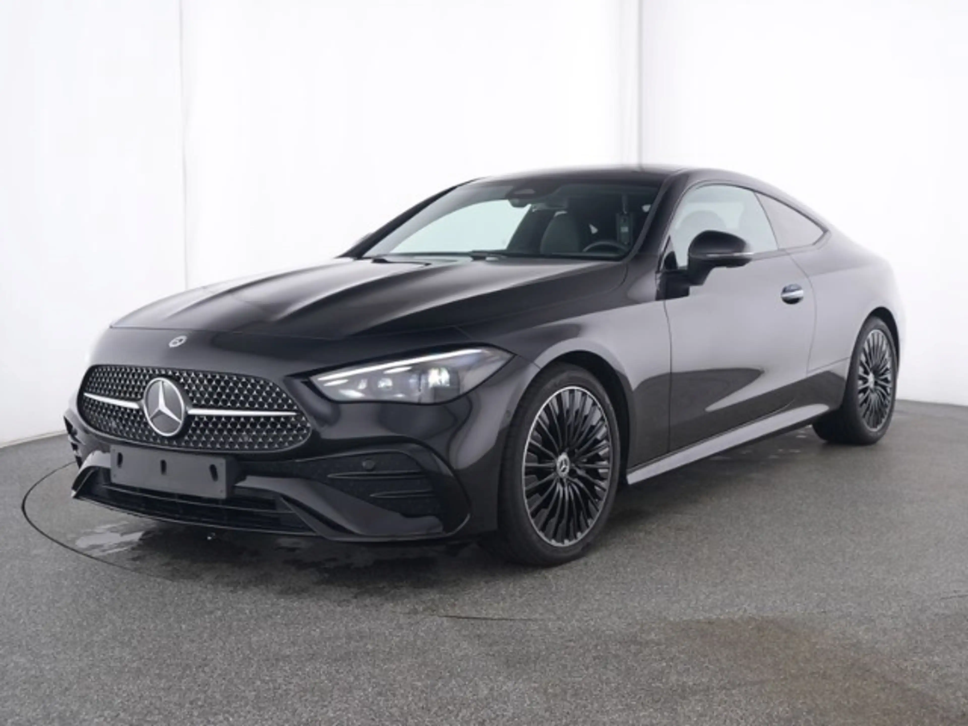 Mercedes-Benz CLE 200 AMG Line Advanced+ Night Distronic Panorama — photo 2